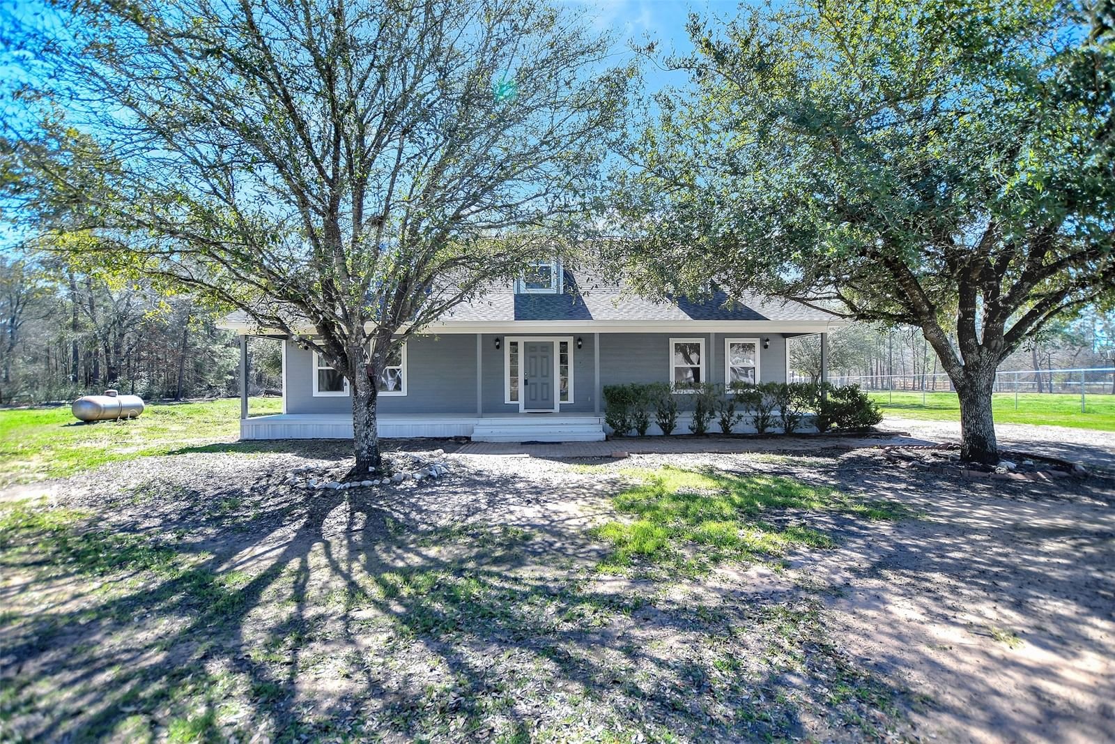 Real estate property located at 8 Hall, Montgomery, Convenient Country Estates Pha, Montgomery, TX, US