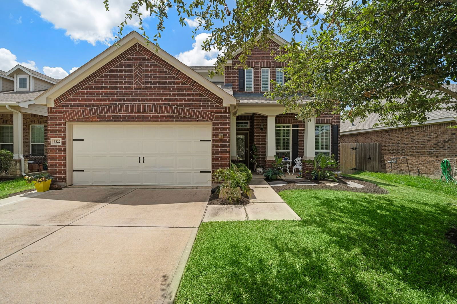 Real estate property located at 3327 Hardley Meadow, Fort Bend, Mccrary Meadows Sec 1, Richmond, TX, US