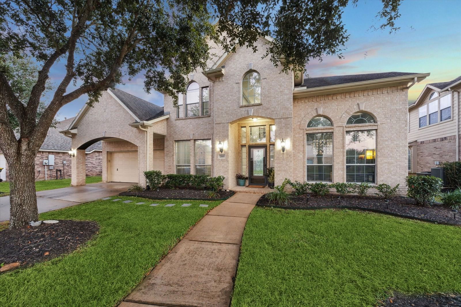 Real estate property located at 2109 Tall Timbers, Brazoria, Stonebridge Sec 1, Pearland, TX, US