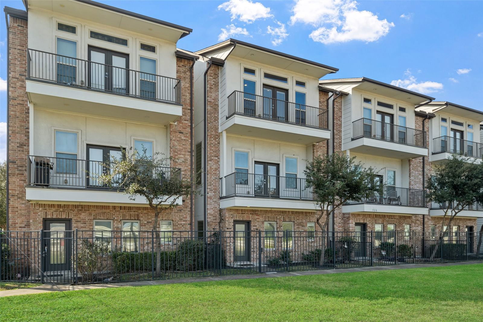 Real estate property located at 727 Schwartz, Harris, Clark Street Landing, Houston, TX, US