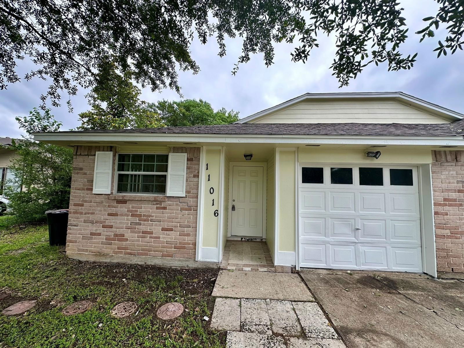 Real estate property located at 11016 Tanglehead, Harris, Lincoln Green South Sec 01, Houston, TX, US