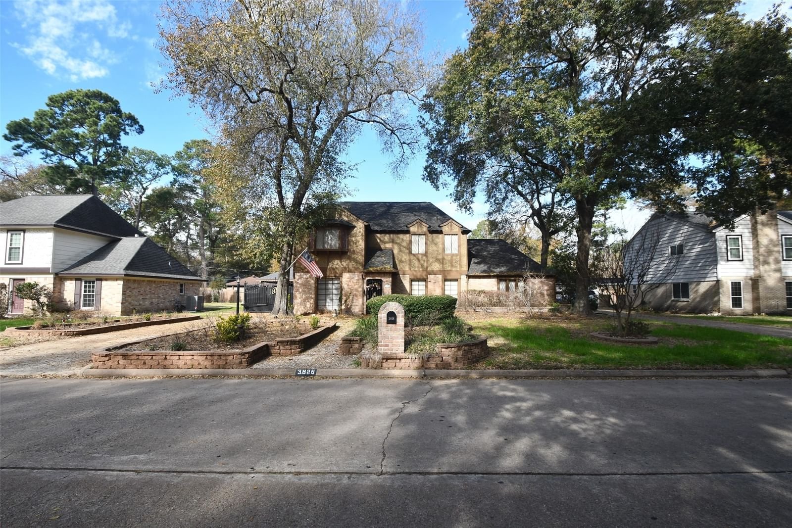 Real estate property located at 3826 Gladeridge, Harris, Oak Creek Village Sec 02, Houston, TX, US