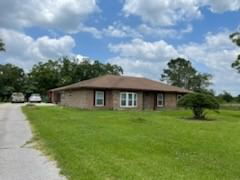 Real estate property located at 318 County Road 296d, Brazoria, H T & B R R, Alvin, TX, US