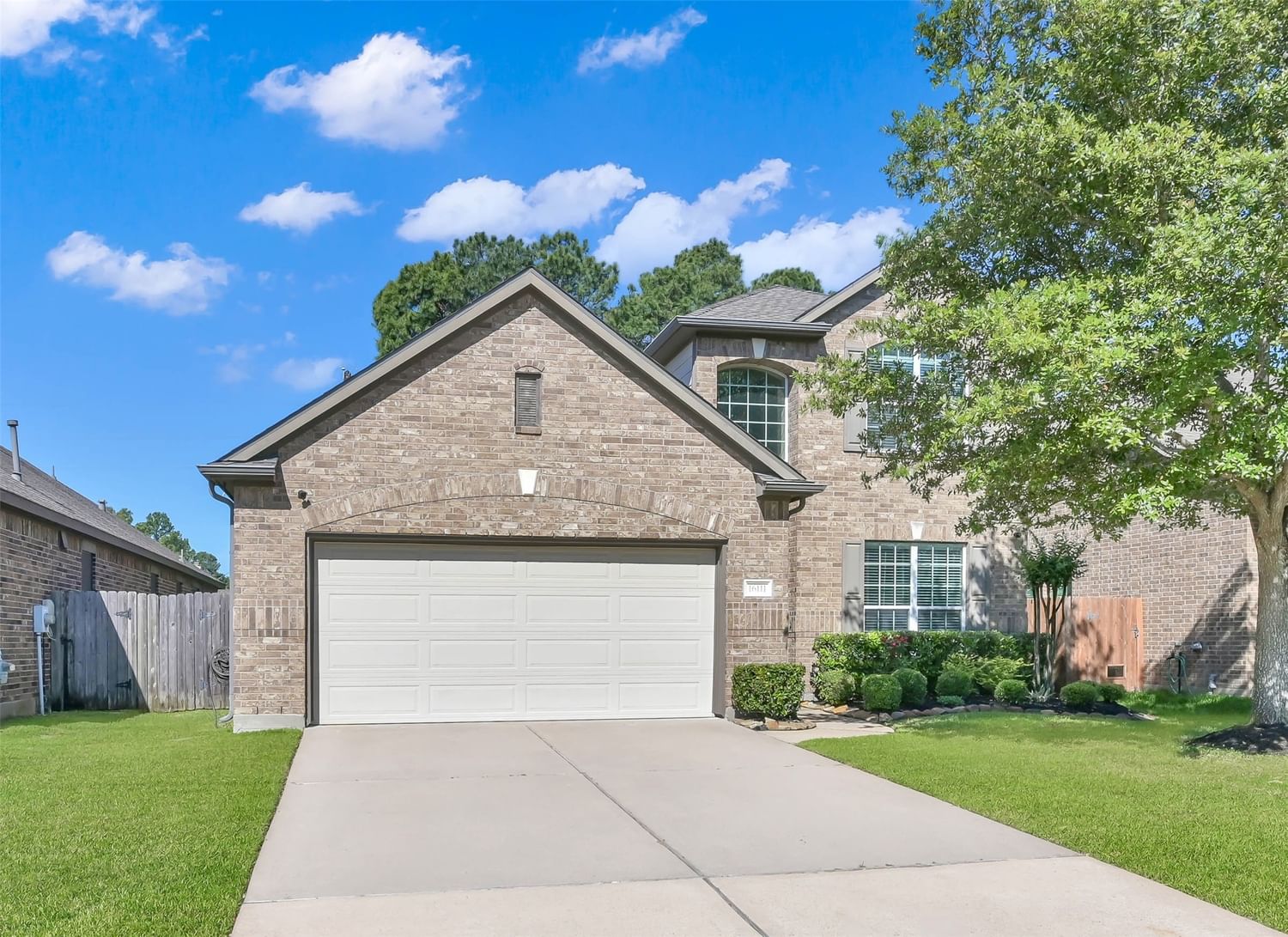 Real estate property located at 16111 Keystone Ridge, Harris, Vintage Royale, Houston, TX, US