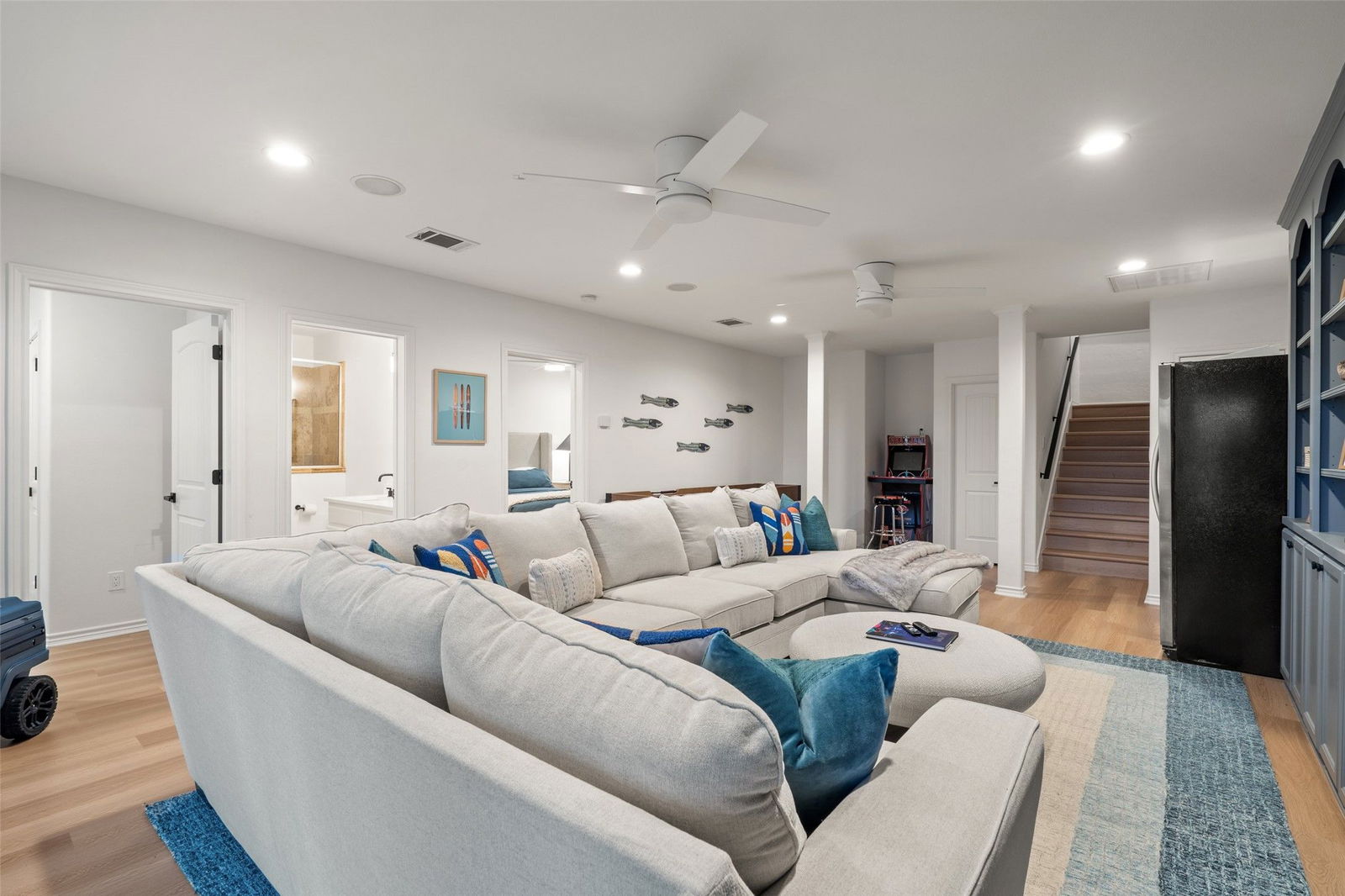 Real estate property located at 1209 Lake Shore, Travis, Spicewood, TX, US