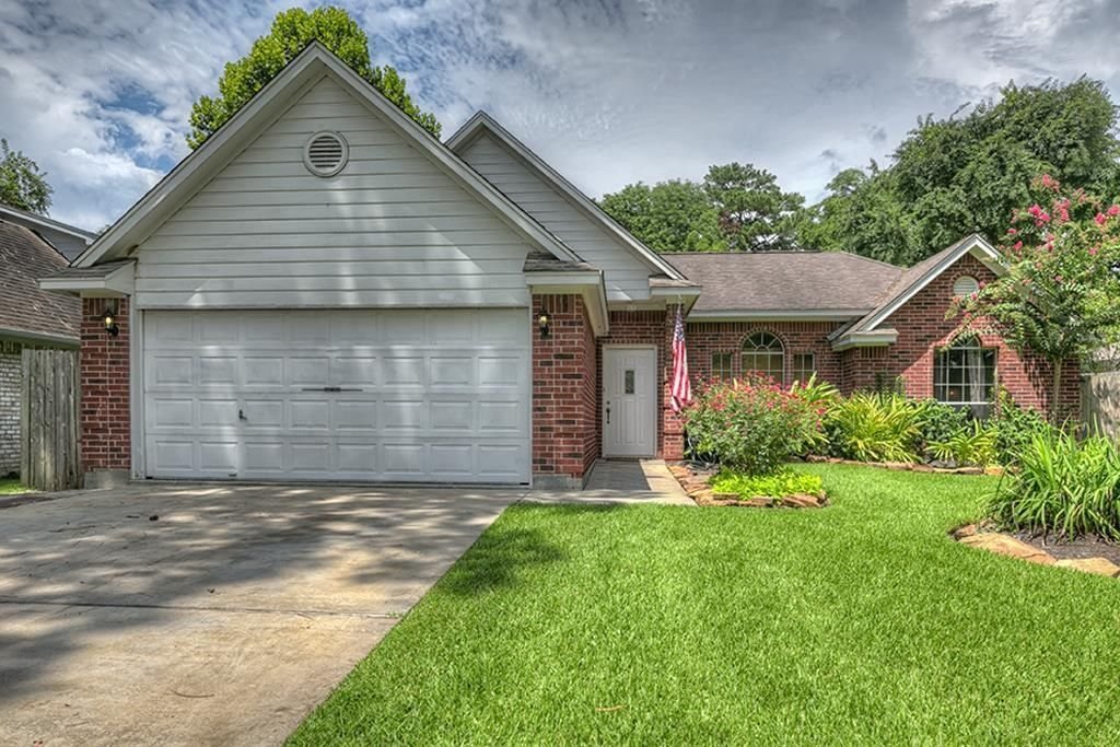Real estate property located at 211 Fantasy, Montgomery, Cape Conroe 02, Montgomery, TX, US