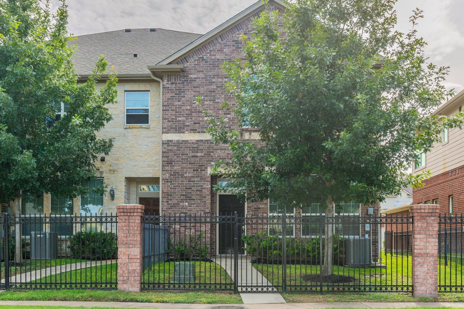 Real estate property located at 2719 Misty Heath, Harris, Enclave At Briargreen T H, Houston, TX, US