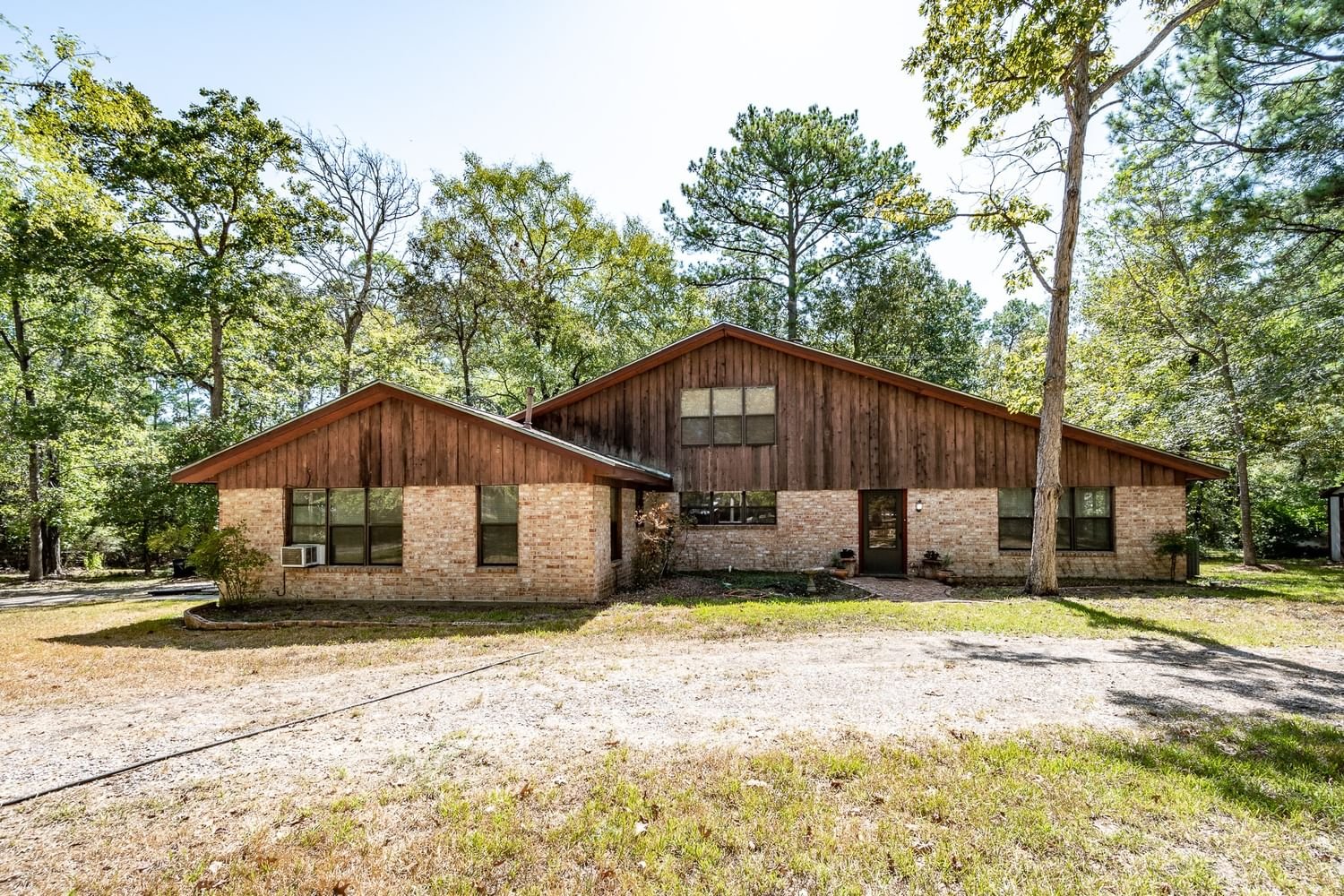 Real estate property located at 92 County Road 6403, Liberty, Kenefick, TX, US