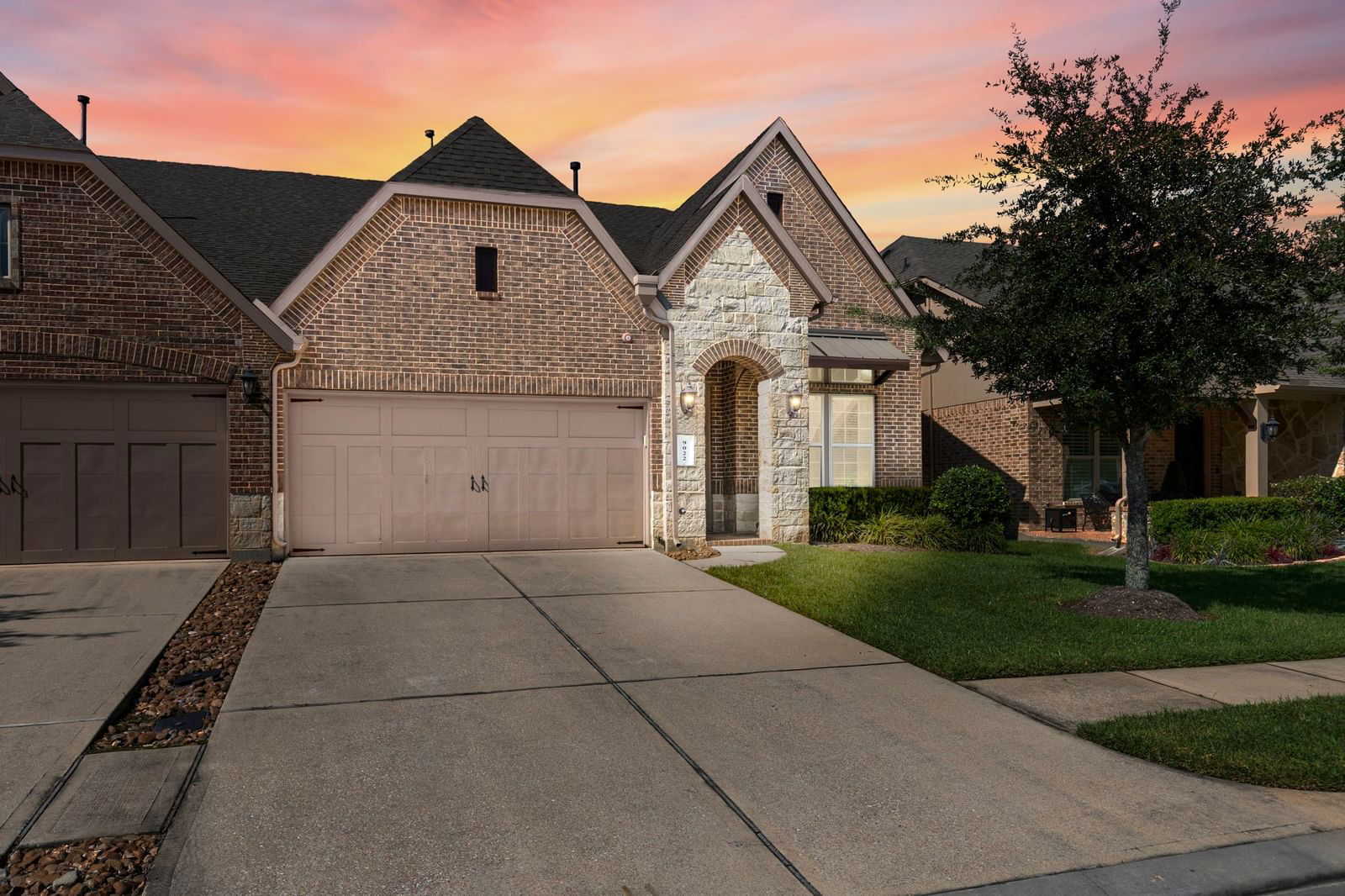 Real estate property located at 9022 Centennial, Montgomery, The Fountains At Jacobs Reserve, Conroe, TX, US