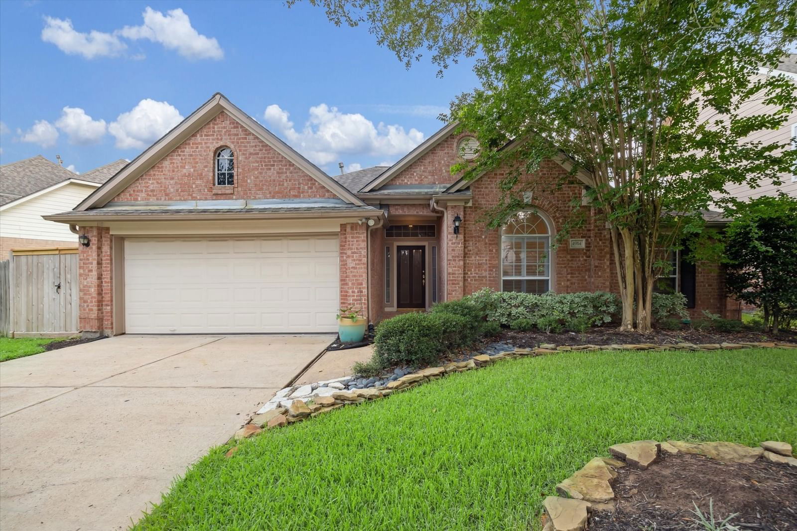 Real estate property located at 4914 Cypress Spring, Fort Bend, Heritage Colony Sec 4, Missouri City, TX, US