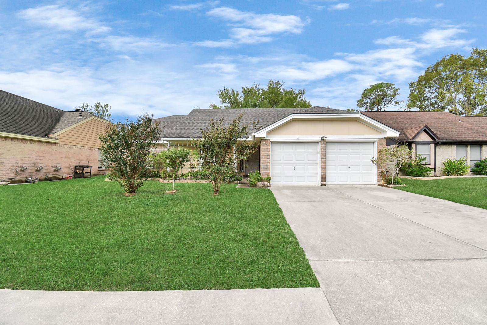 Real estate property located at 10002 Kirkvale, Harris, Kirkmont Sec 02, Houston, TX, US