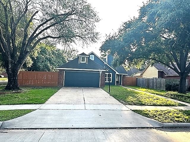 Real estate property located at 7403 Connemara, Harris, Paddock Sec 01, Cypress, TX, US