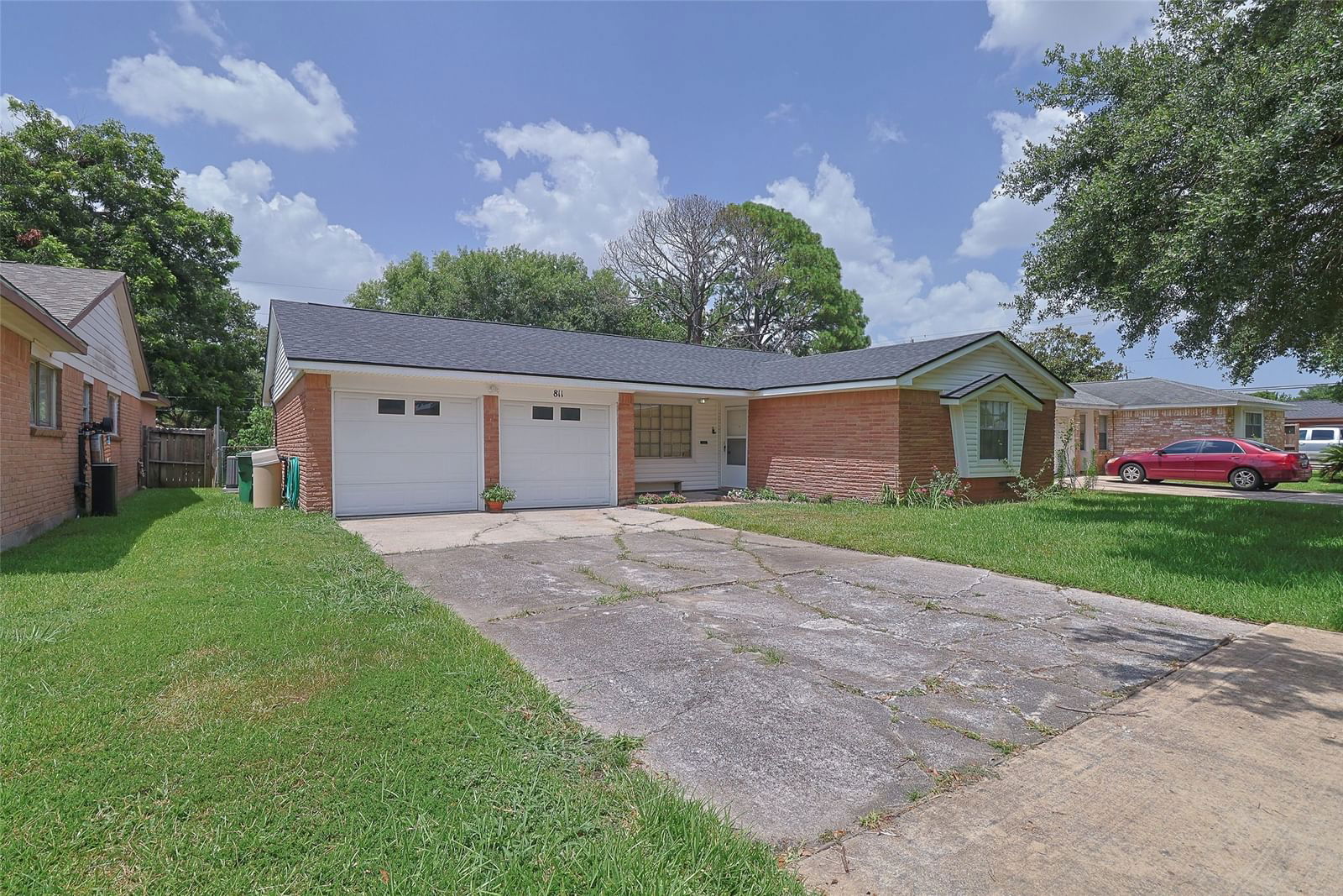 Real estate property located at 811 Sulphur, Harris, Sun Valley Sec 05, Houston, TX, US