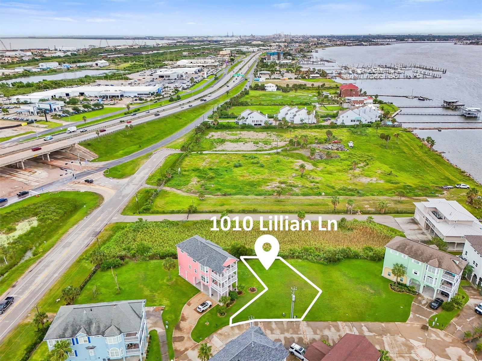 Real estate property located at 1010 Lillian, Galveston, Old Galveston Villas Rep, Galveston, TX, US