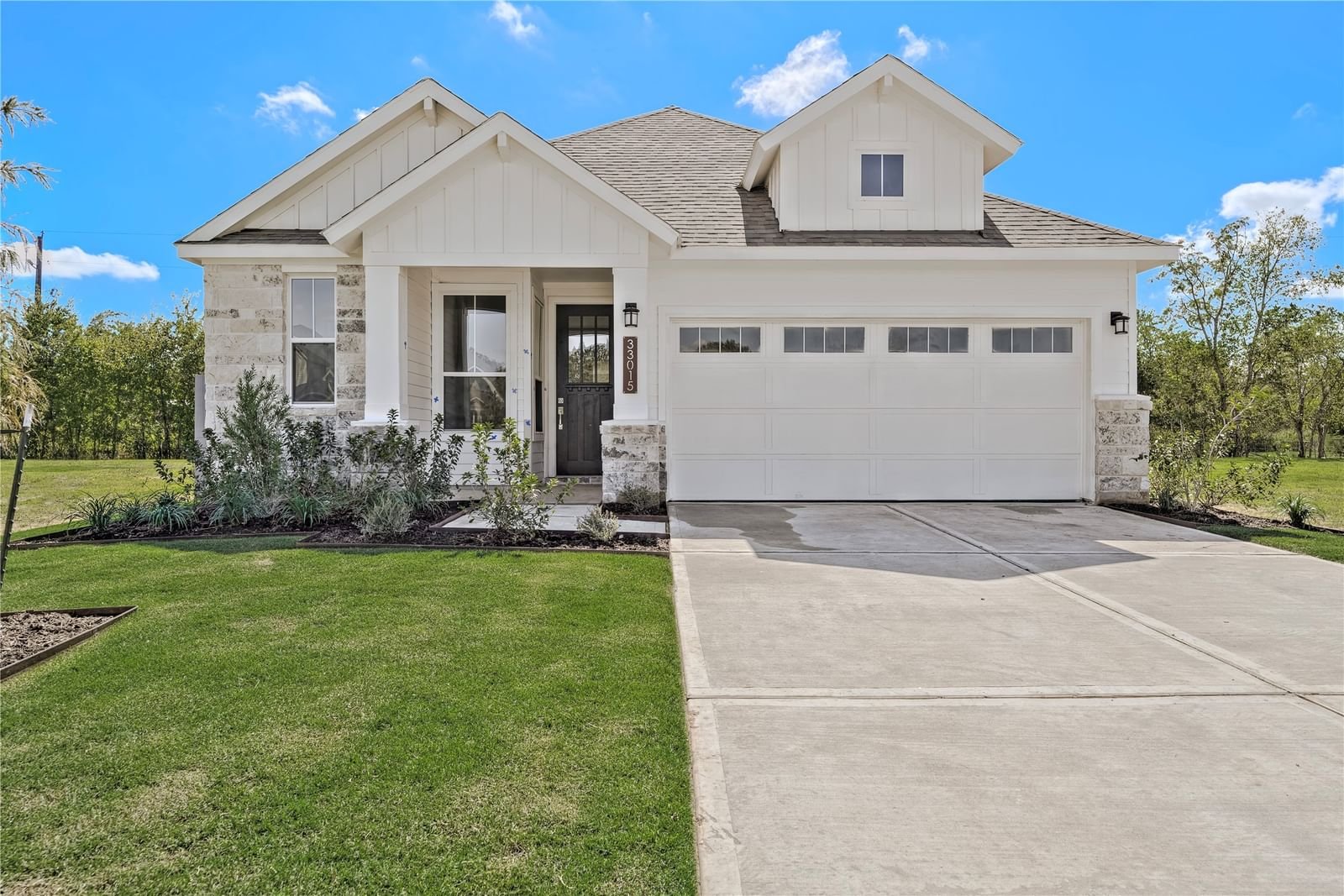 Real estate property located at 33015 Carolyns Perfection, Fort Bend, Fulshear Lakes, Fulshear, TX, US