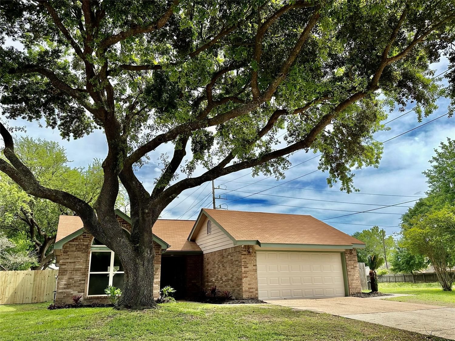 Real estate property located at 9702 Cannock Chase, Harris, Steeplechase Sec 02 Rep, Houston, TX, US