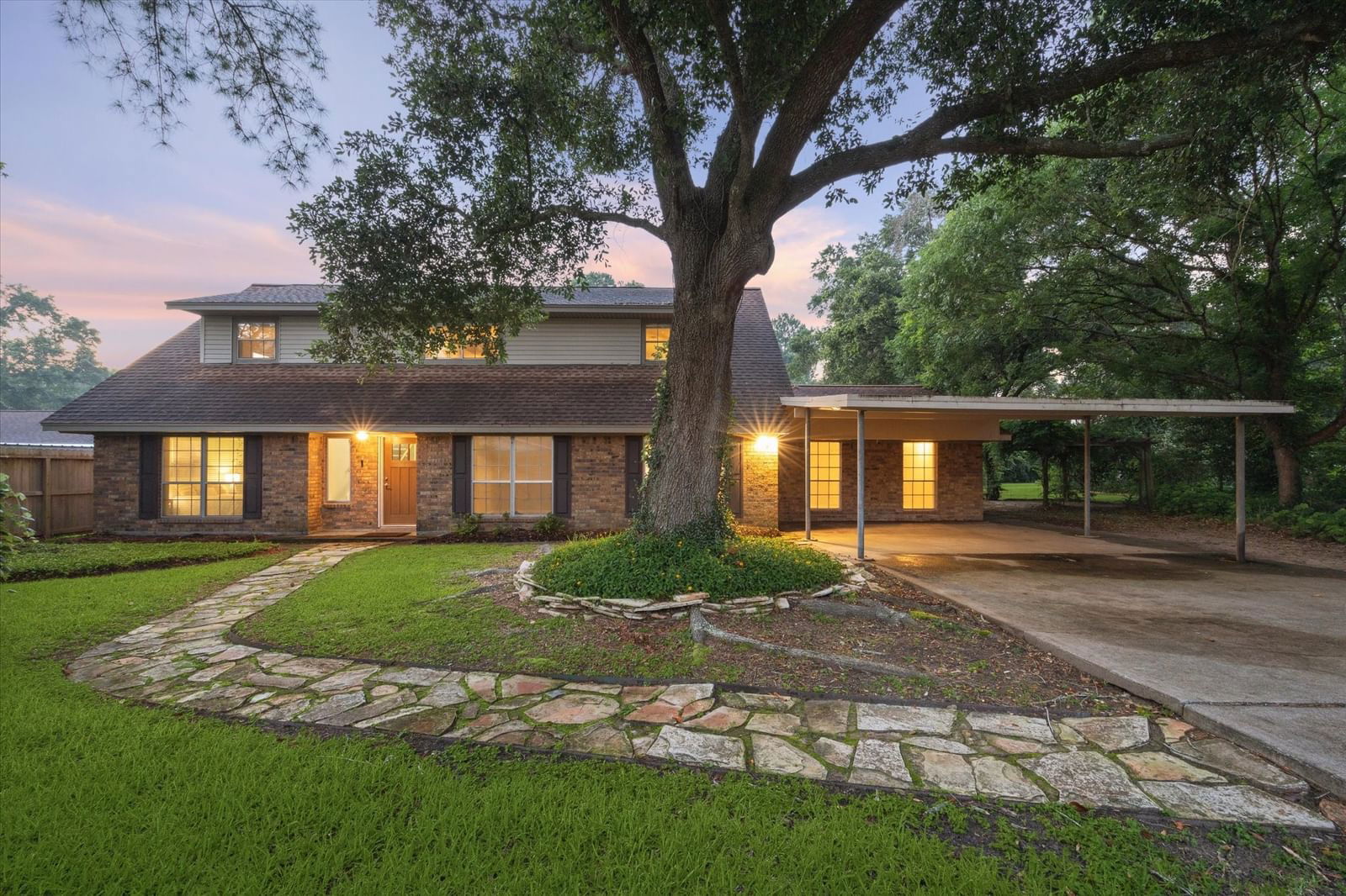 Real estate property located at 178 County Road 136, Brazoria, Lake Side Village, Alvin, TX, US