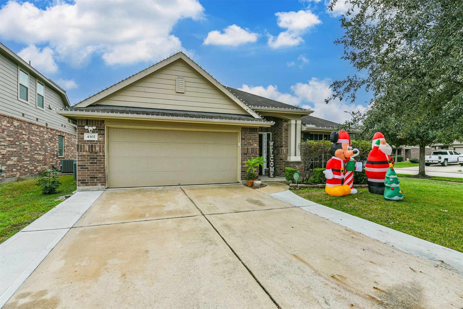 Real estate property located at 4302 Sprangletop, Harris, Bay River Colony, Baytown, TX, US