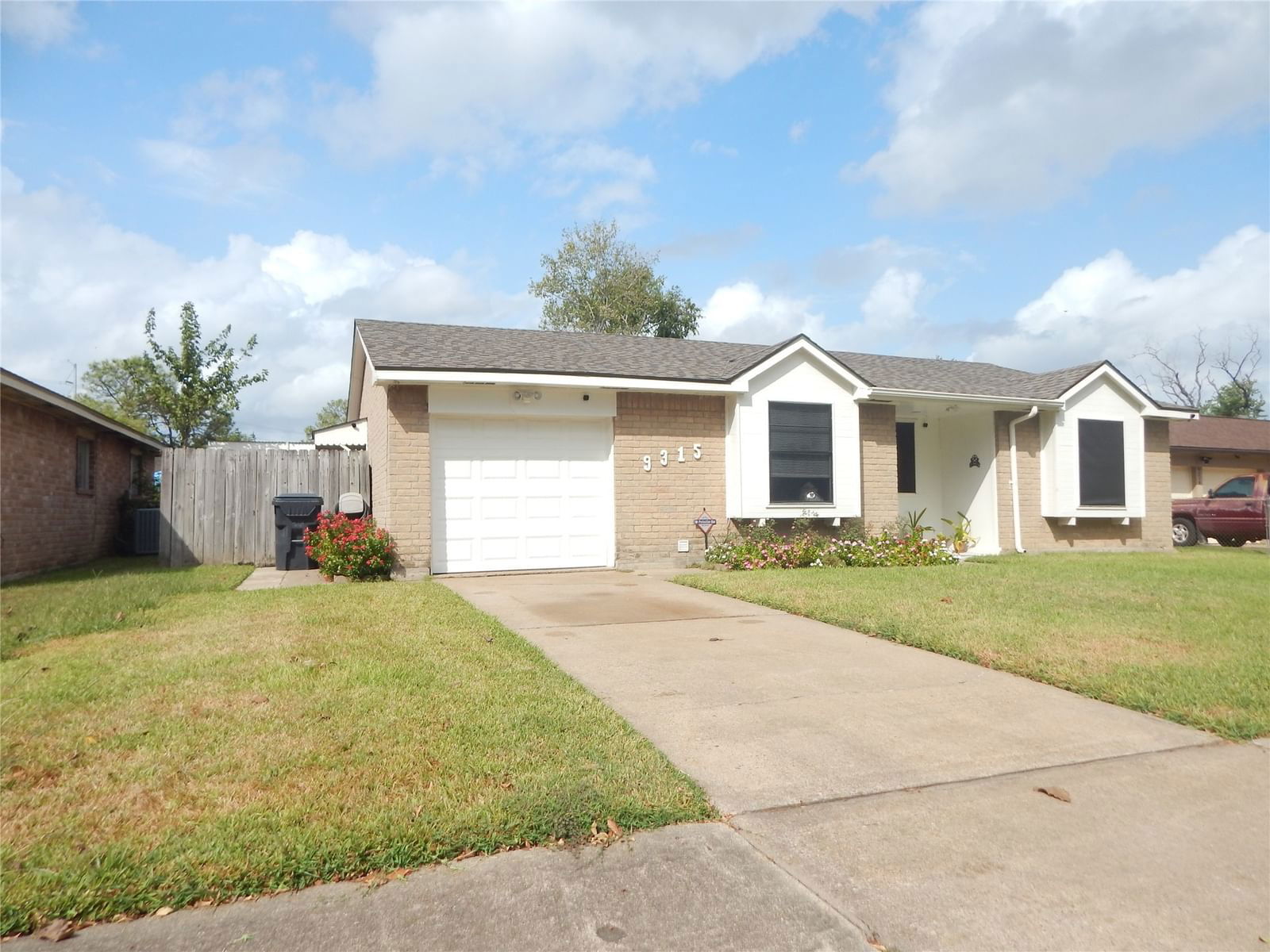 Real estate property located at 9315 Golden Wood, Harris, Willowood Sec 03, Houston, TX, US