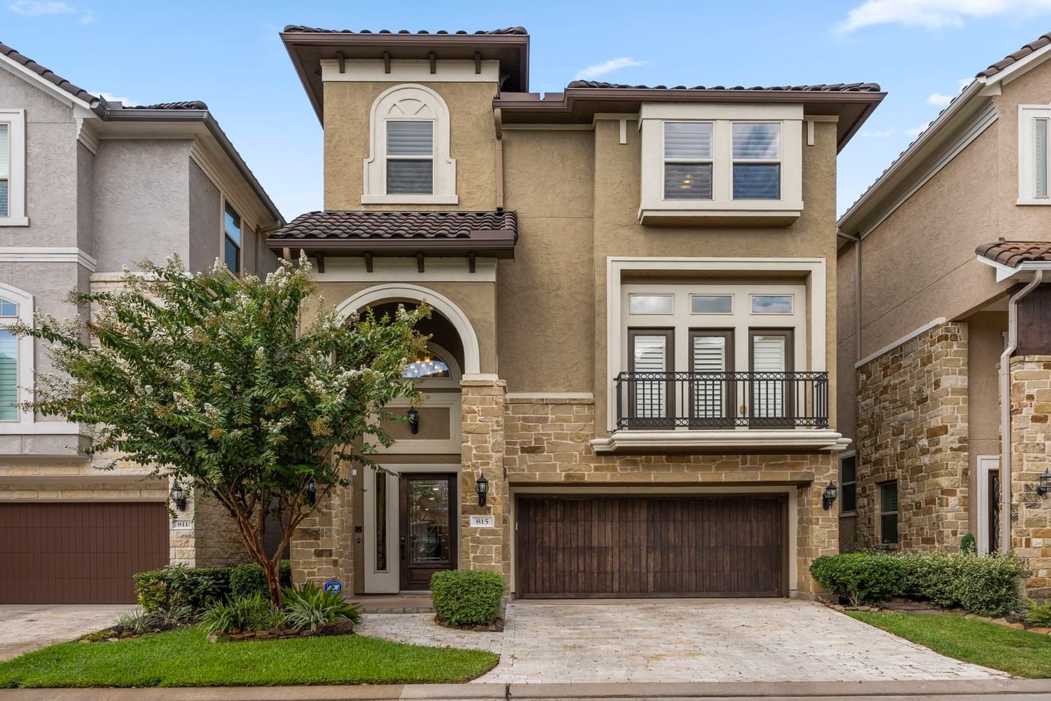 Real estate property located at 815 Old Oyster, Fort Bend, The Enclave At Lake Pointe, Sugar Land, TX, US