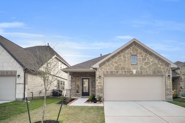 Real estate property located at 23215 Birmingham Grove, Harris, Willowpoint, Tomball, TX, US