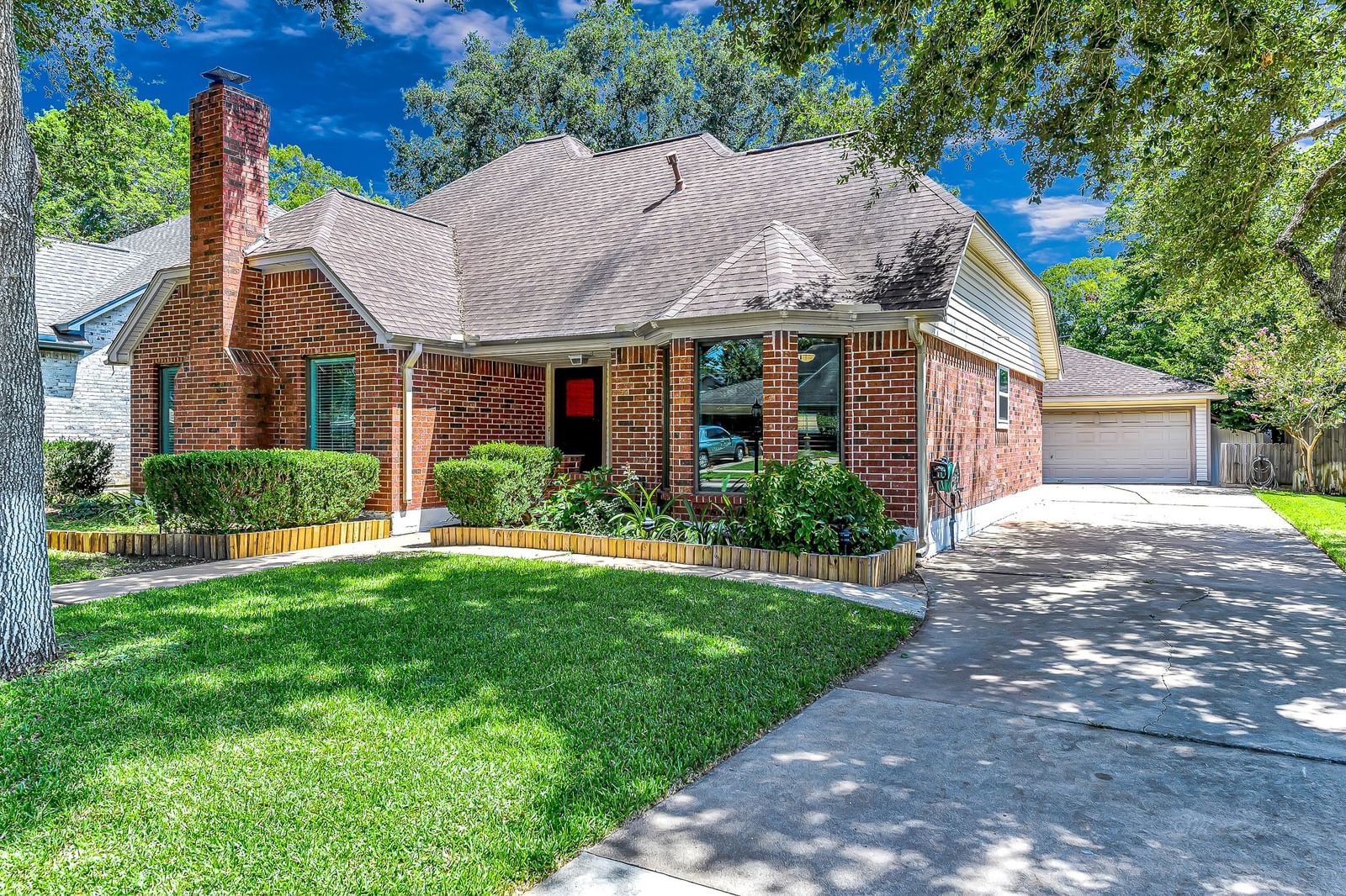 Real estate property located at 2006 Windmill, Fort Bend, Pecan Grove Plantation, Richmond, TX, US