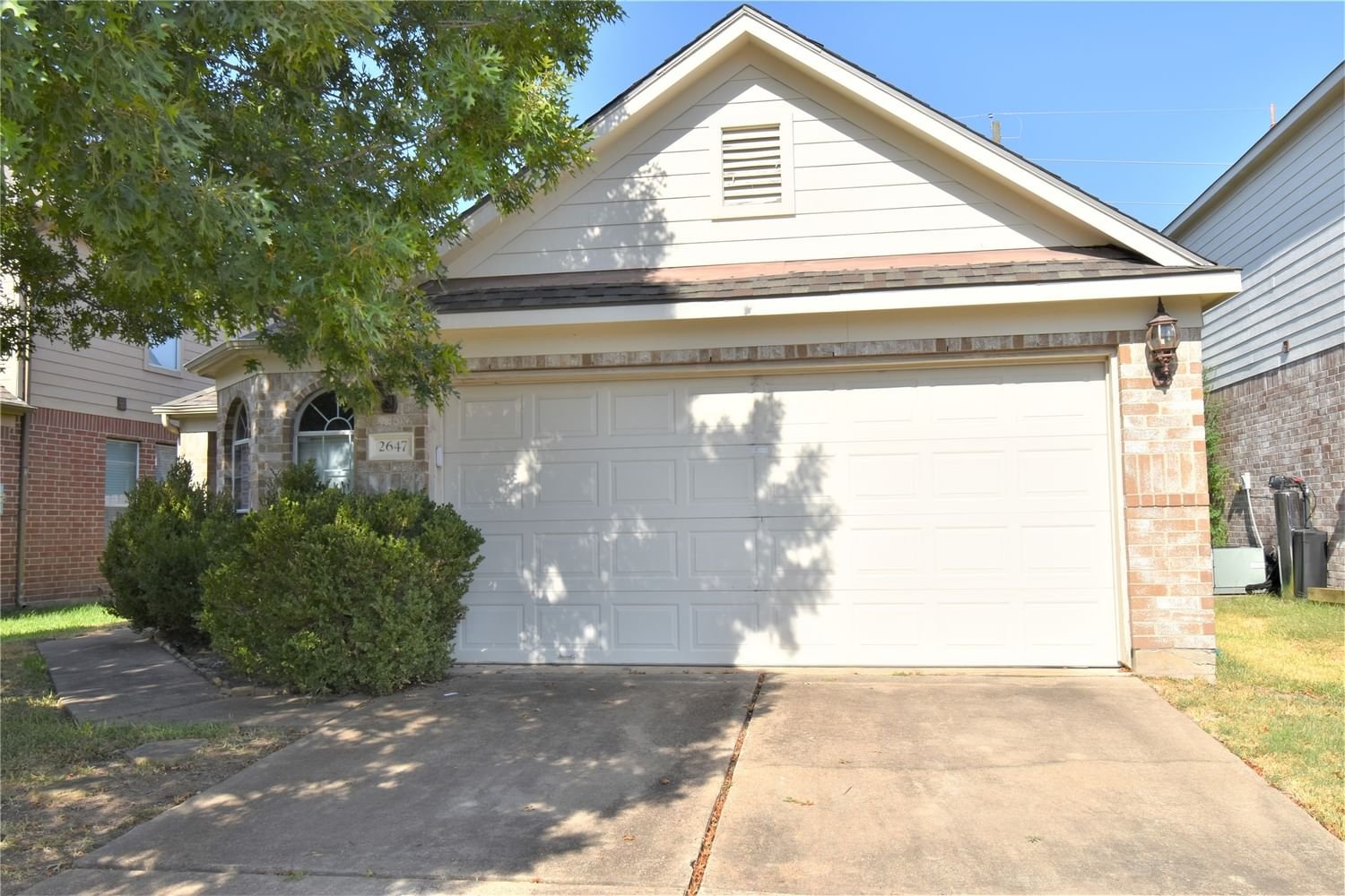 Real estate property located at 2647 Cypressvine, Harris, Lake Rdg Sec 04, Houston, TX, US