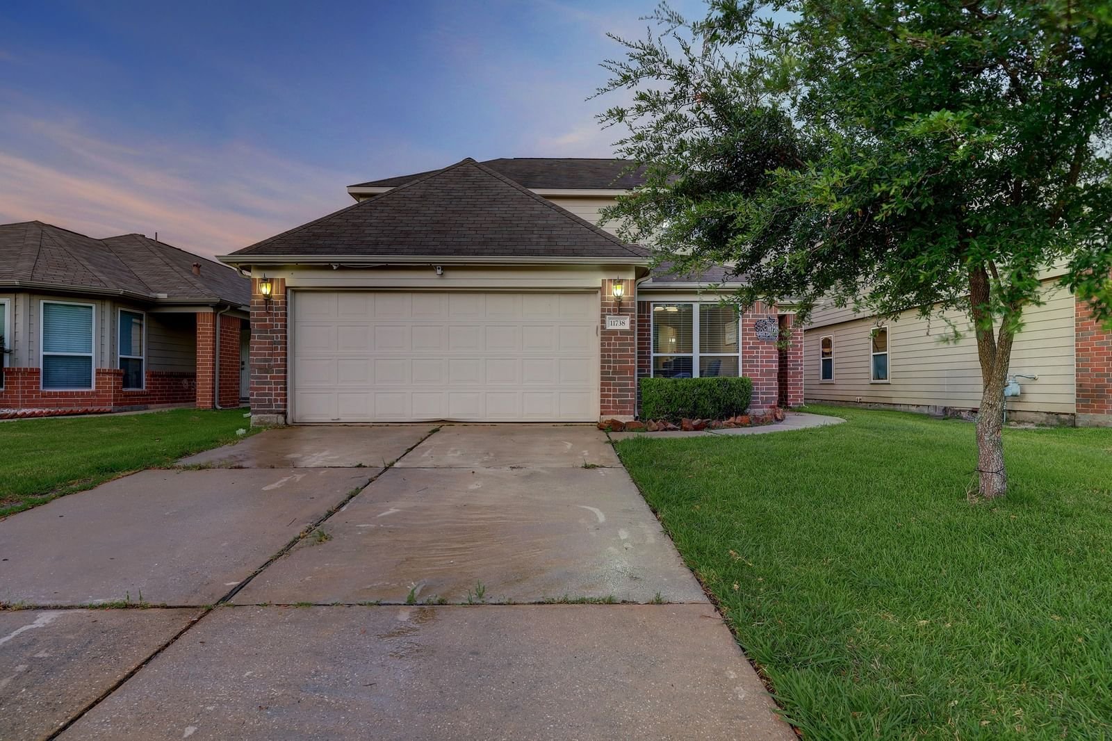 Real estate property located at 11738 Green Coral, Harris, Greensbrook Place Sec 03, Houston, TX, US