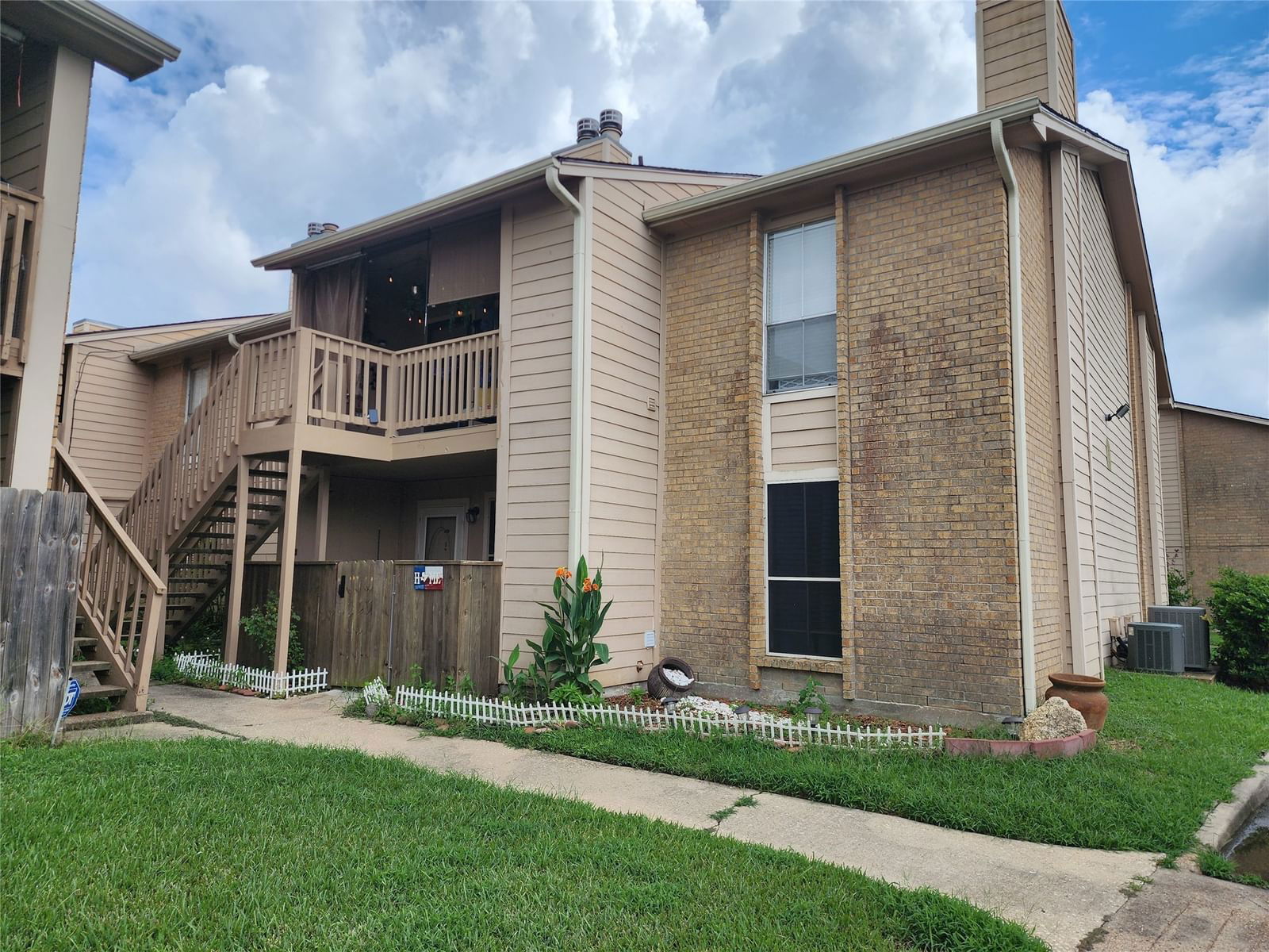 Real estate property located at 1505 Ward #133, Harris, Walnut Ridge Condo, Baytown, TX, US