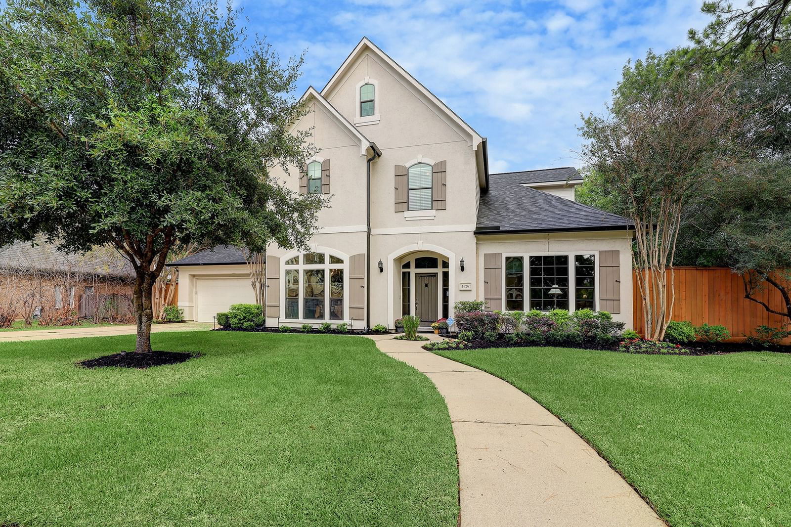 Real estate property located at 1626 Lynnview, Harris, Monarch Oaks Sec 03, Houston, TX, US