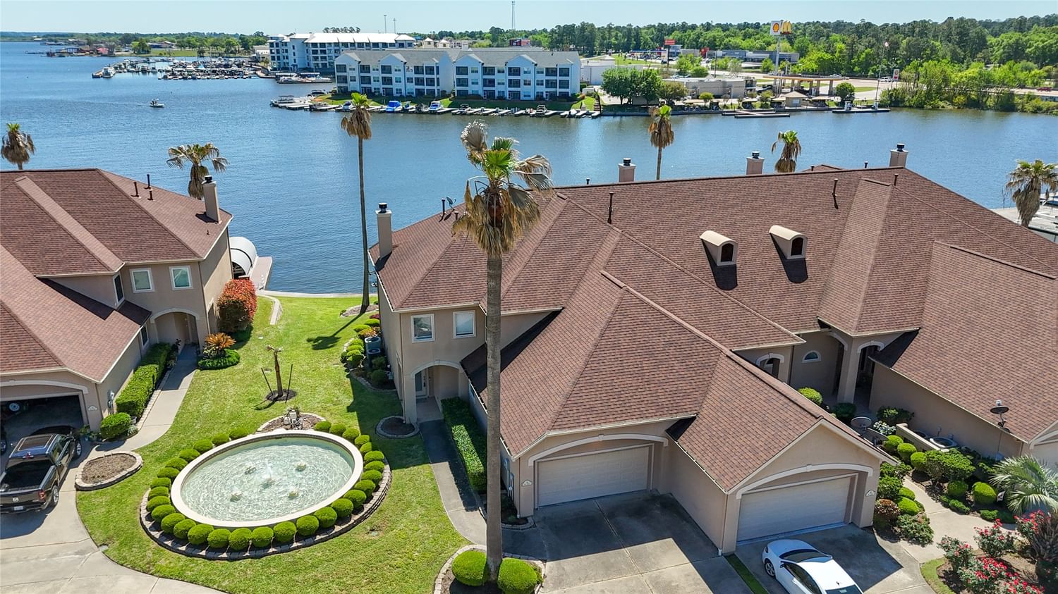 Real estate property located at 15637 Marina #9, Montgomery, Palms Twnhms, Conroe, TX, US