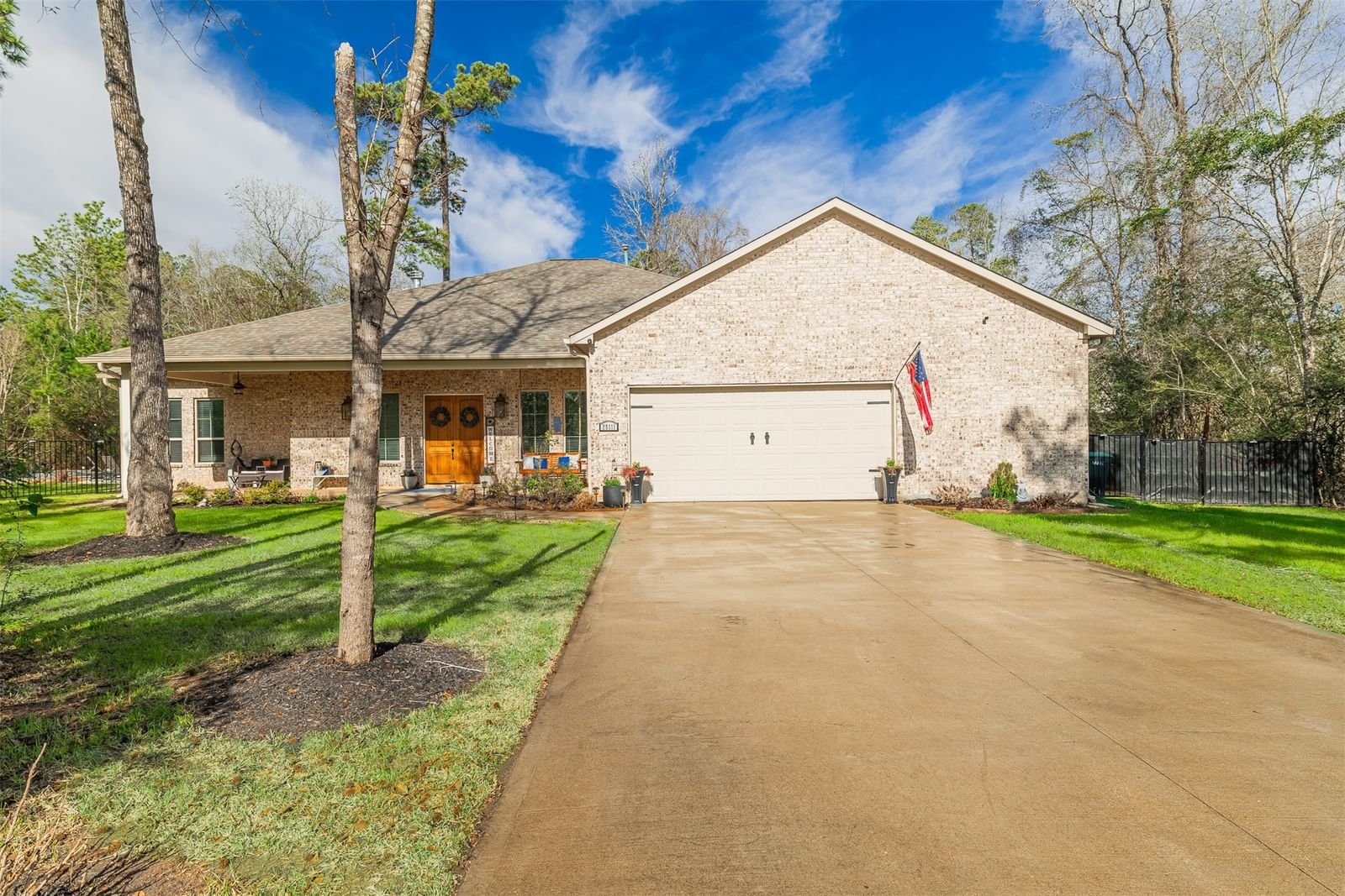 Real estate property located at 25111 Ashley Trace, Harris, Twelve Oaks Sec 01, Tomball, TX, US