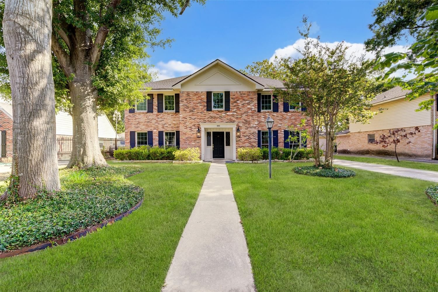 Real estate property located at 5055 Fallen Oaks, Harris, Houston, TX, US