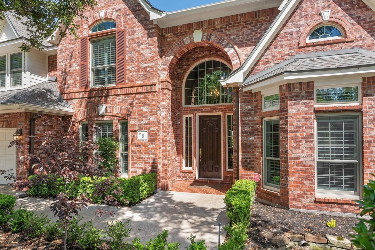 Real estate property located at 6 Herald Oak, Montgomery, The Woodlands Village of Panther Creek, The Woodlands, TX, US