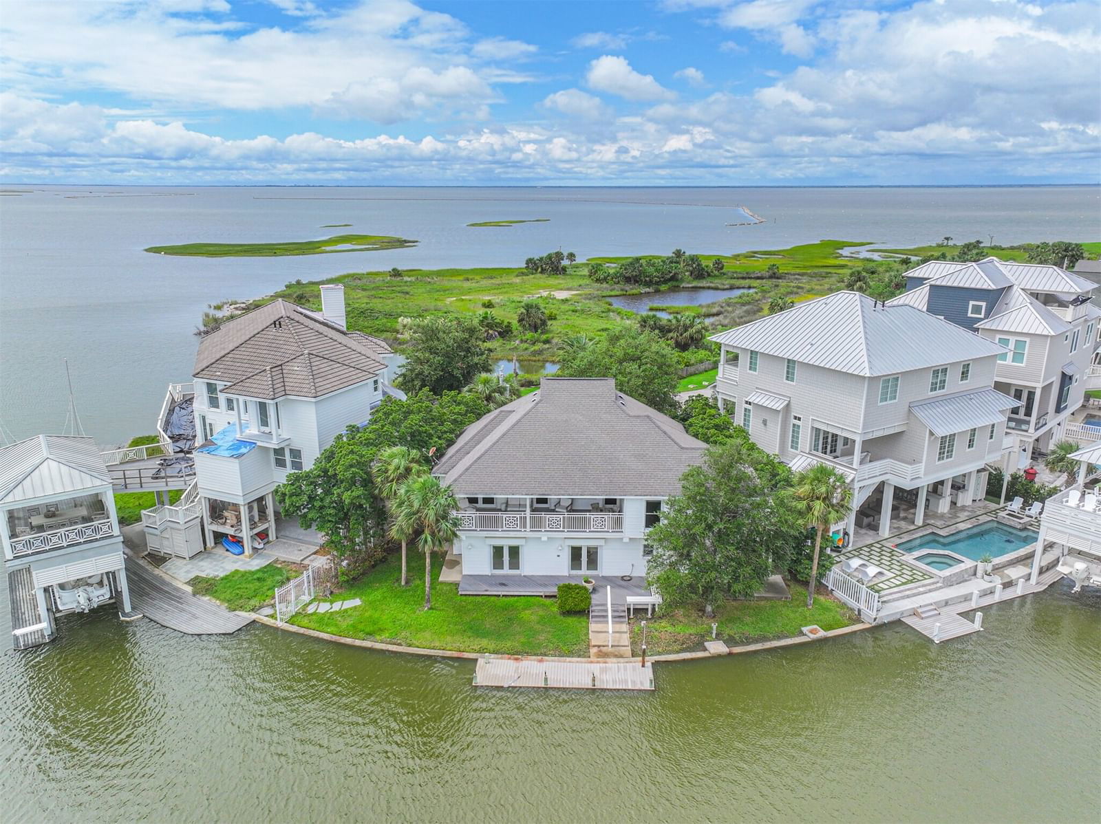 Real estate property located at 3434 Treasure, Galveston, Pirates Cove, Galveston, TX, US