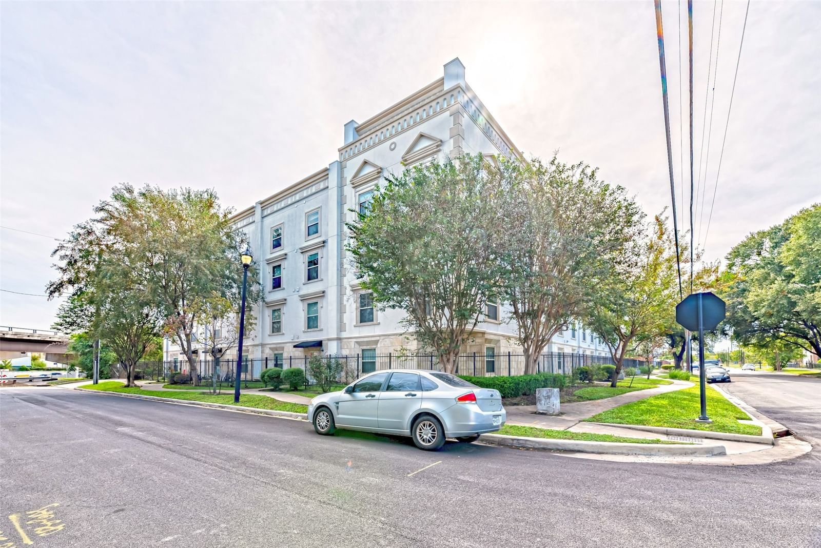 Real estate property located at 3501 Chenevert #19, Harris, Chenevert Condo, Houston, TX, US