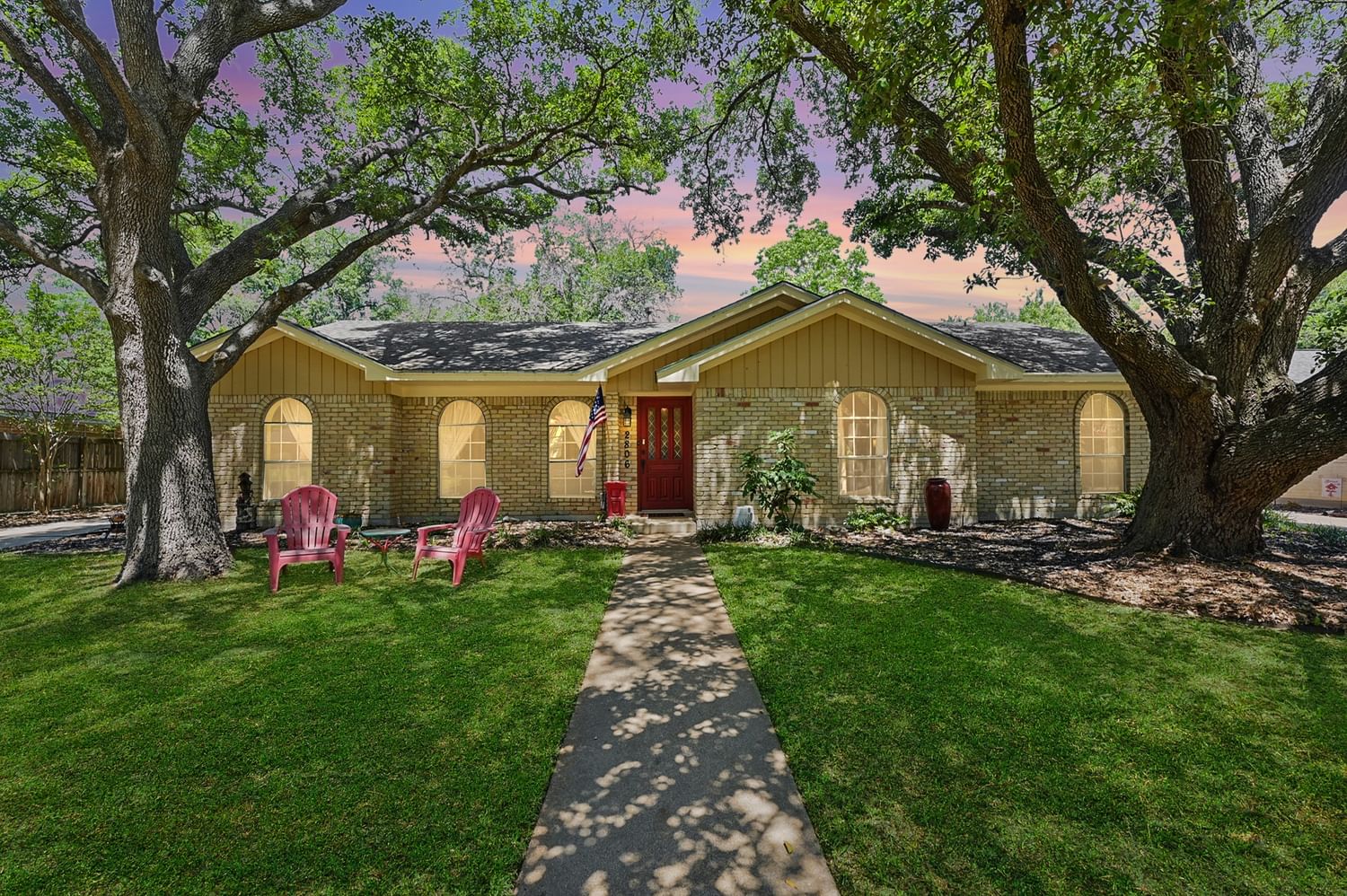 Real estate property located at 2806 Cherry Creek, Brazos, Briarcrest Estates Ph 1, Bryan, TX, US