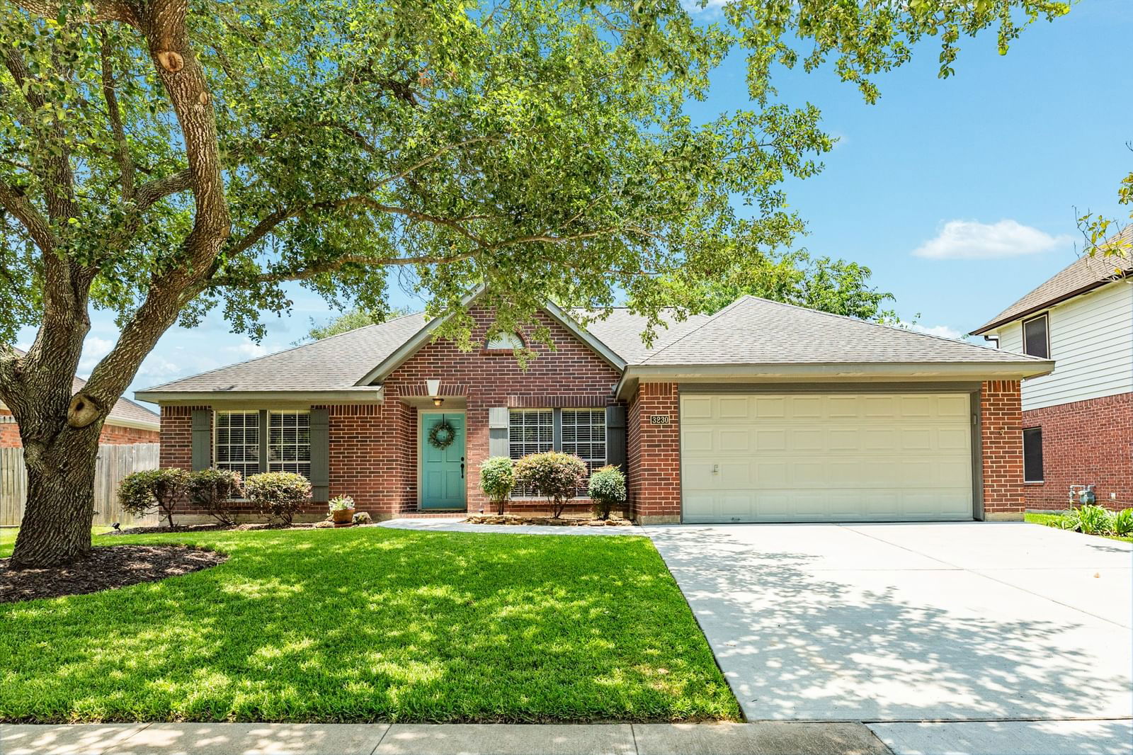 Real estate property located at 3230 Lee, Brazoria, Alexander Landing, Pearland, TX, US