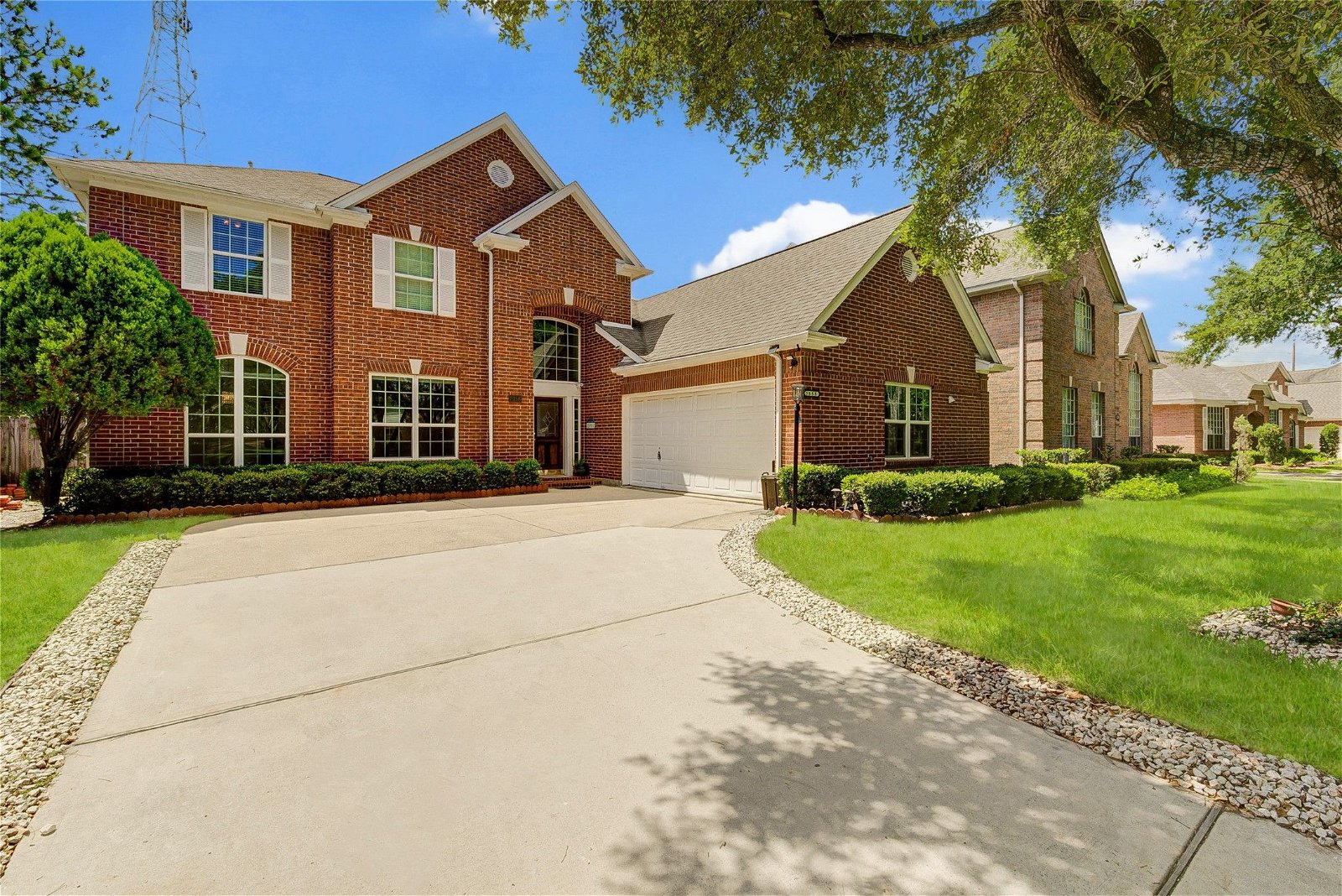 Real estate property located at 2358 Plantation Bend, Fort Bend, Plantation Bend Sec 3-B, Sugar Land, TX, US
