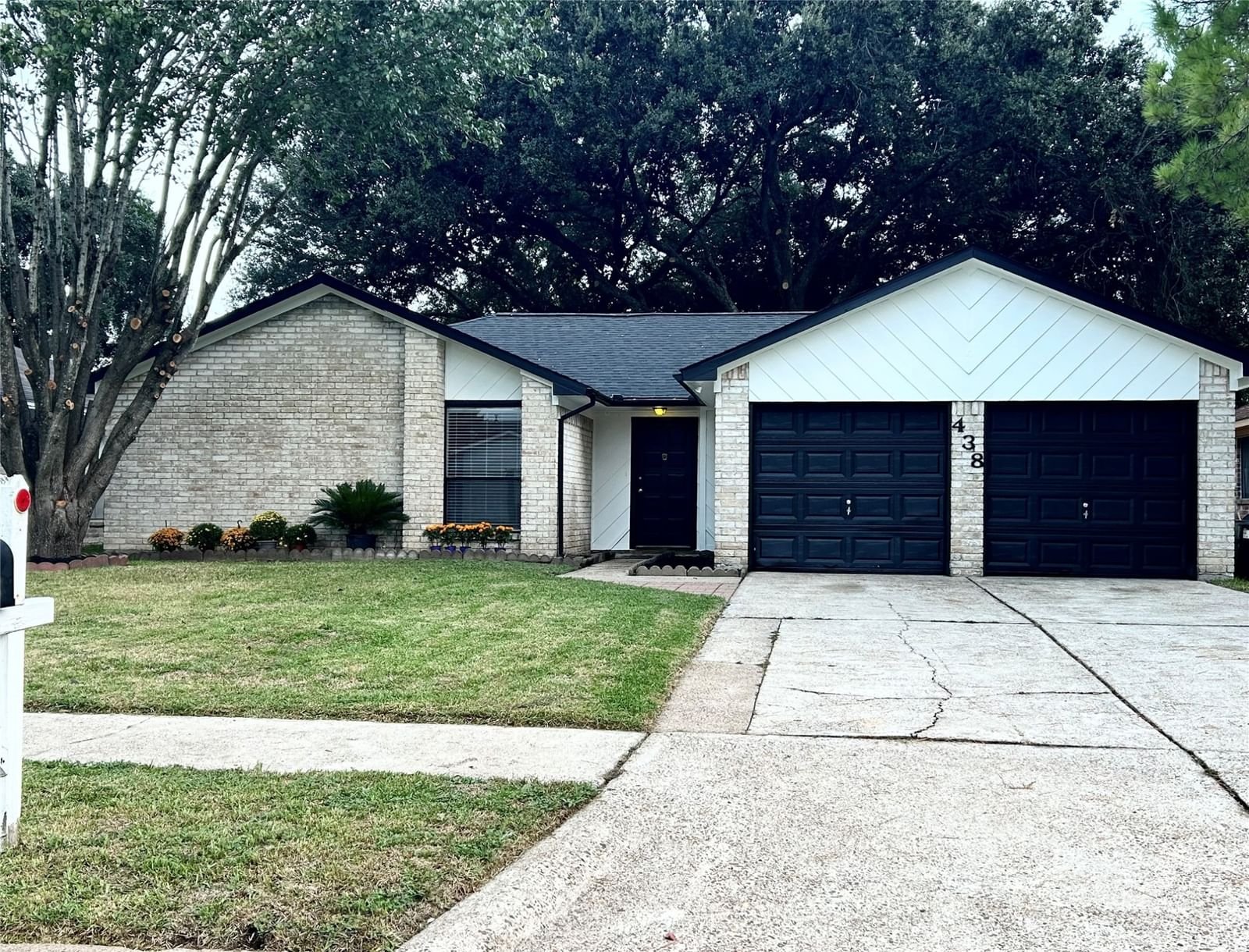 Real estate property located at 438 Buoy, Harris, Pipers Meadow Sec 01, Webster, TX, US