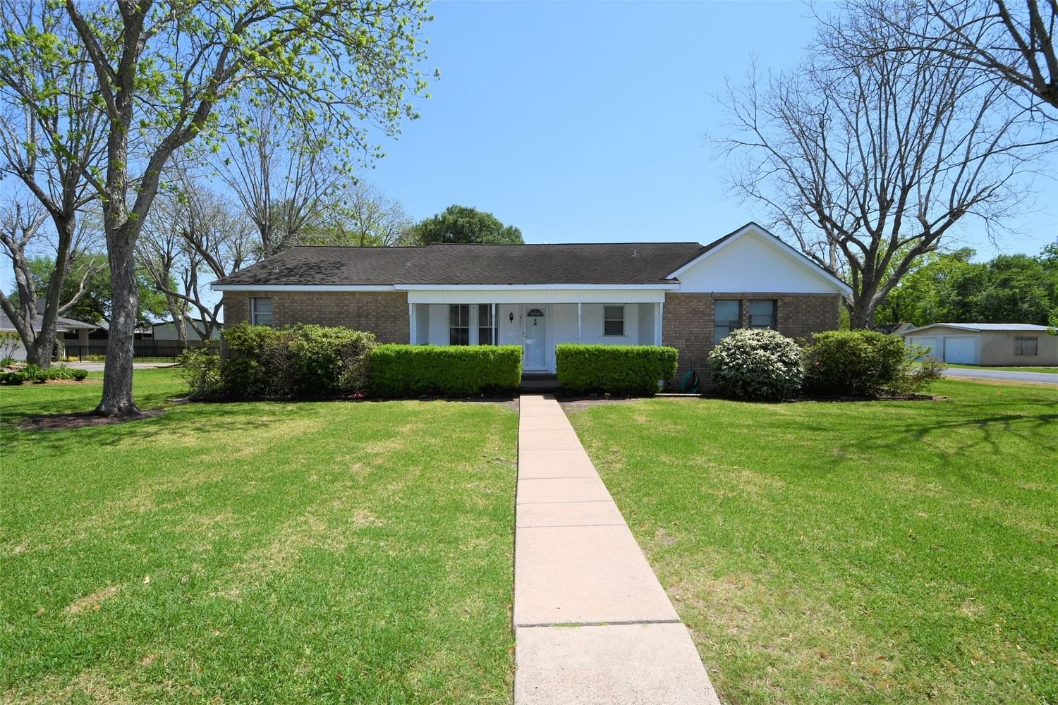 Real estate property located at 511 2nd, Wharton, Louise, Louise, TX, US