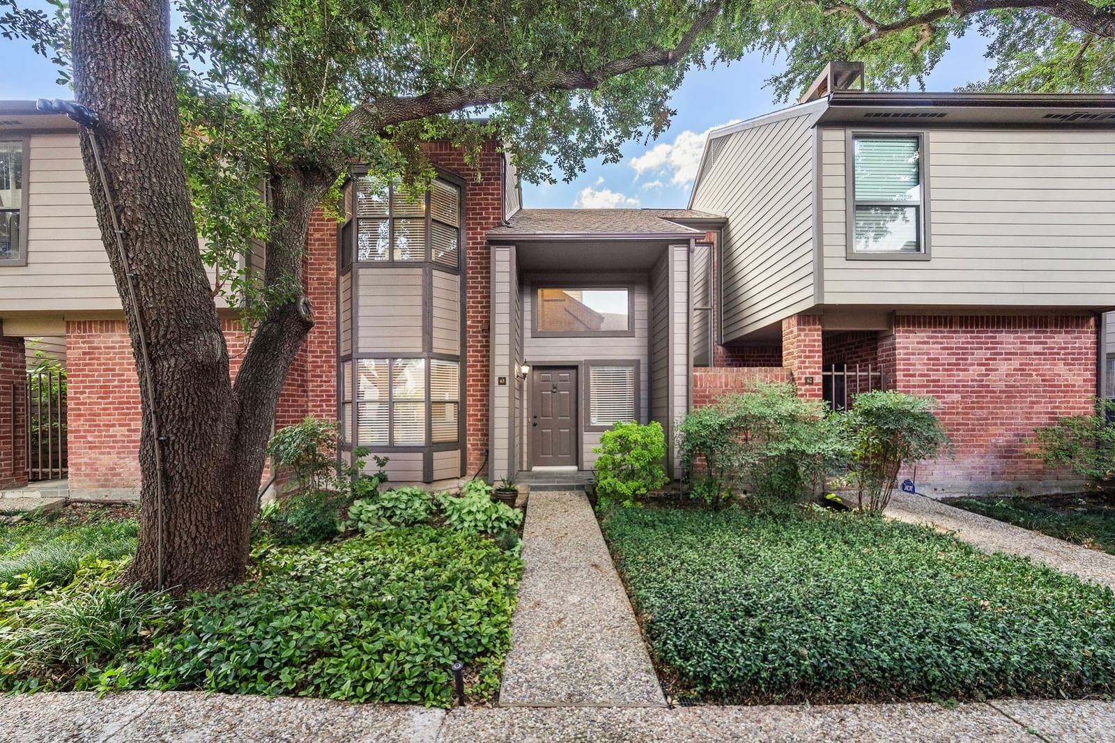 Real estate property located at 7447 Cambridge #63, Harris, City Place Th, Houston, TX, US