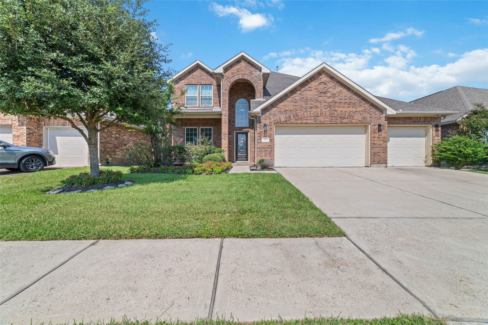 Real estate property located at 219 Myrtle Drive, Harris, Lakewood Estates, Baytown, TX, US