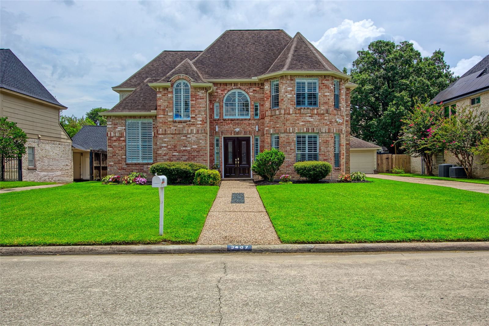 Real estate property located at 3407 Amber Forest, Harris, Olde Oaks Sec 04, Houston, TX, US
