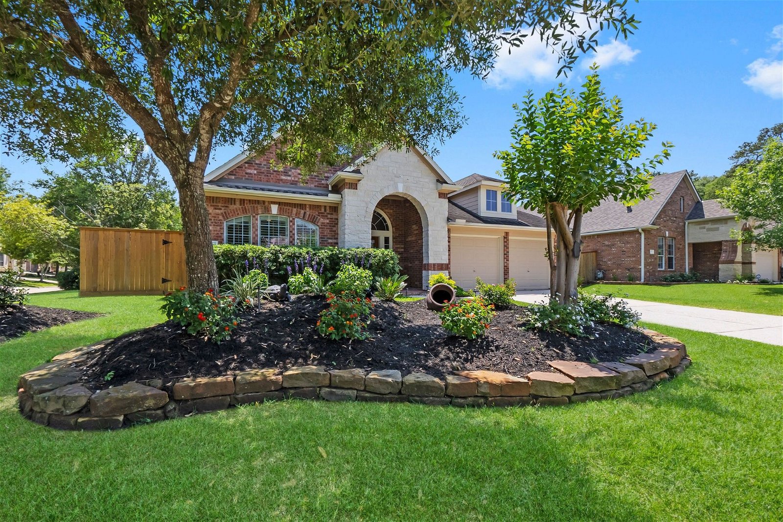 Real estate property located at 3 Jester Oaks, Montgomery, The Woodlands, TX, US
