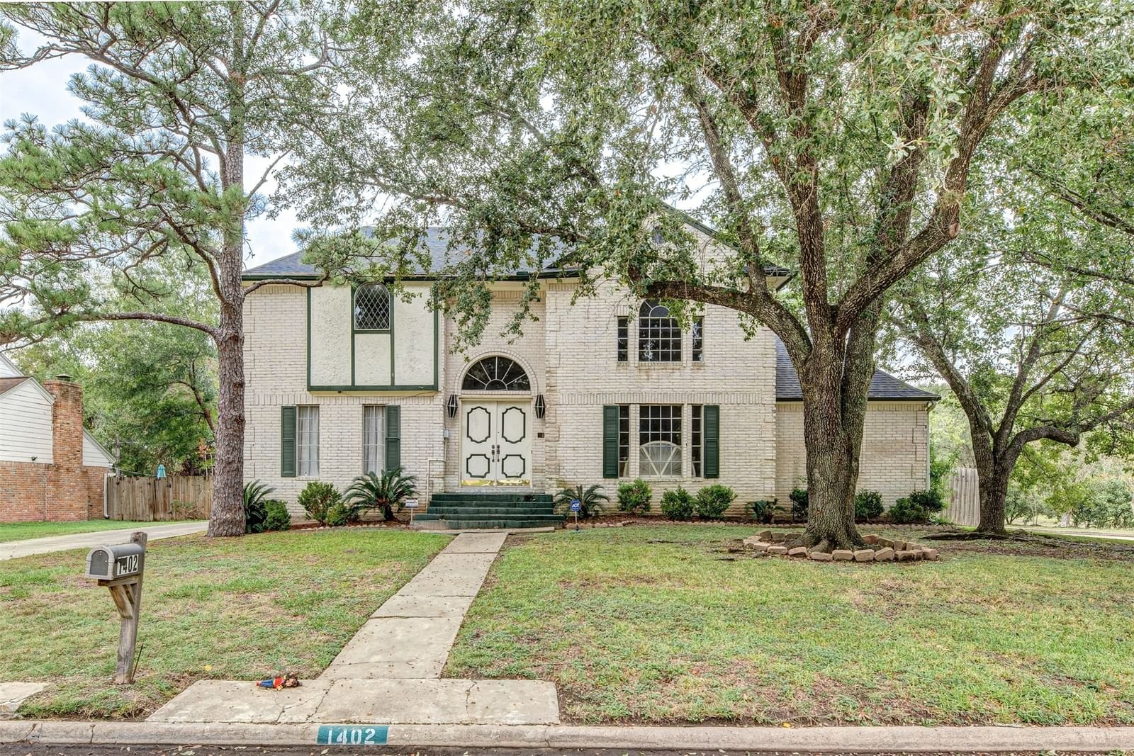 Real estate property located at 1402 Grand Valley, Harris, Ponderosa Forest Sec 04, Houston, TX, US