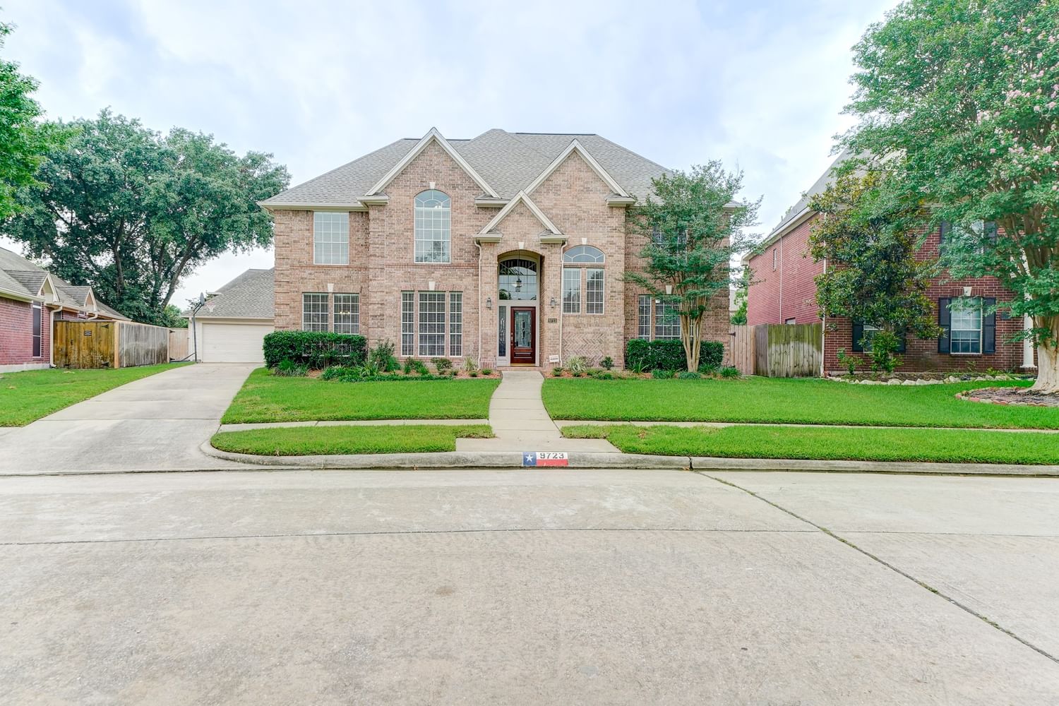 Real estate property located at 9723 Palacios, Harris, Willowbridge, Houston, TX, US