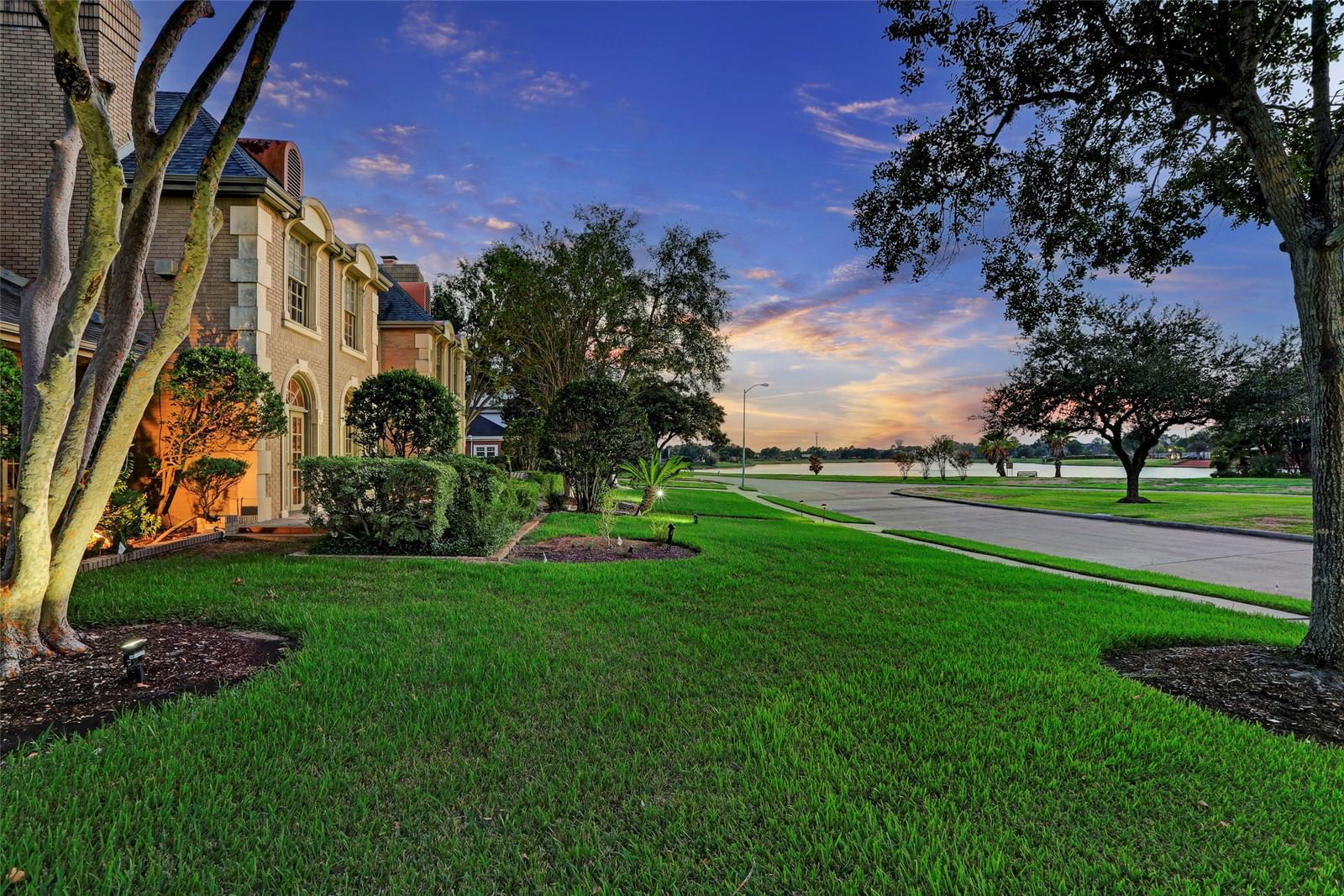 Real estate property located at 2603 Lakecrest, Brazoria, Lakecrest Estates, Pearland, TX, US