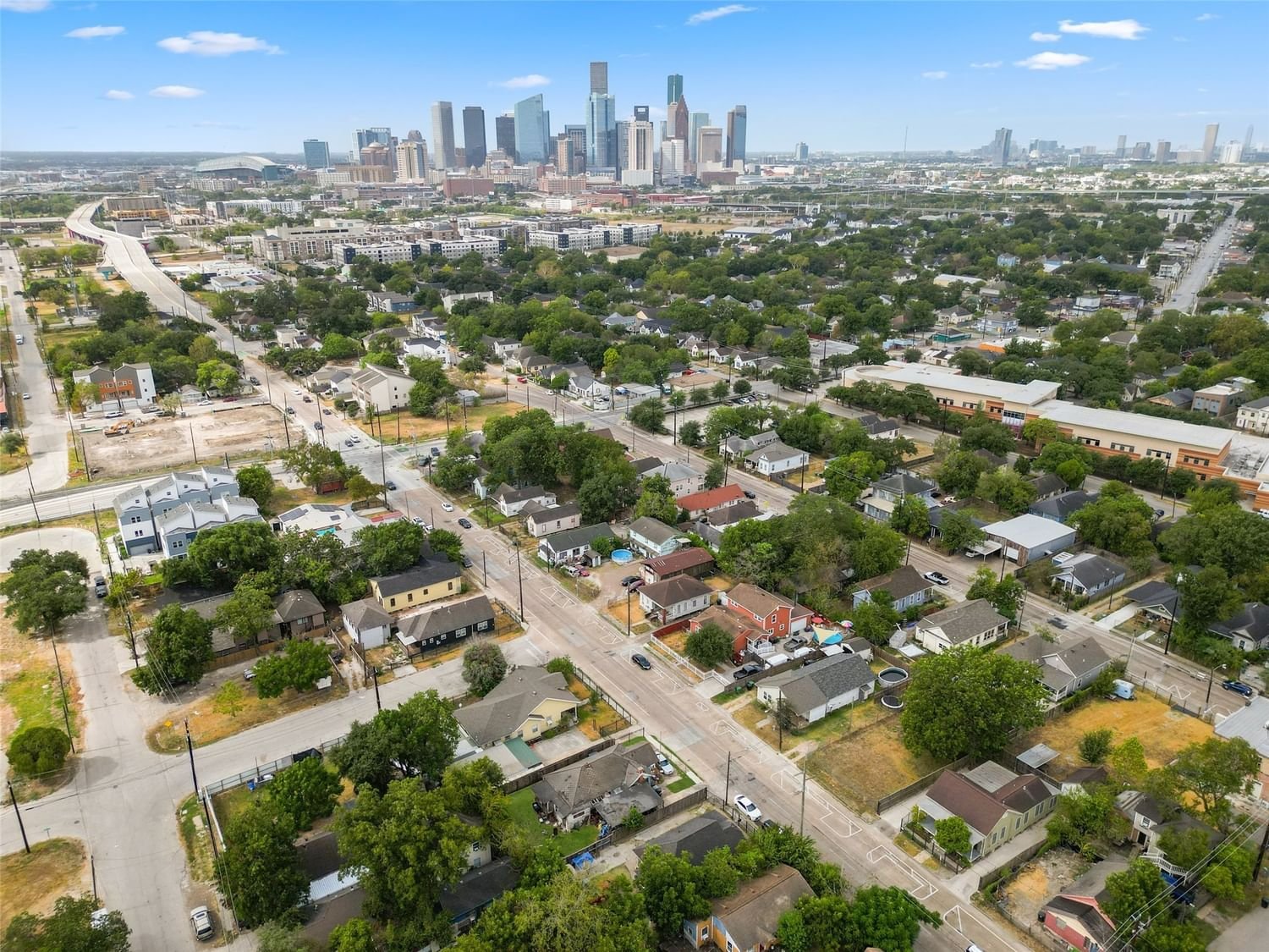 Real estate property located at 2020 Elysian, Harris, Cascara, Houston, TX, US