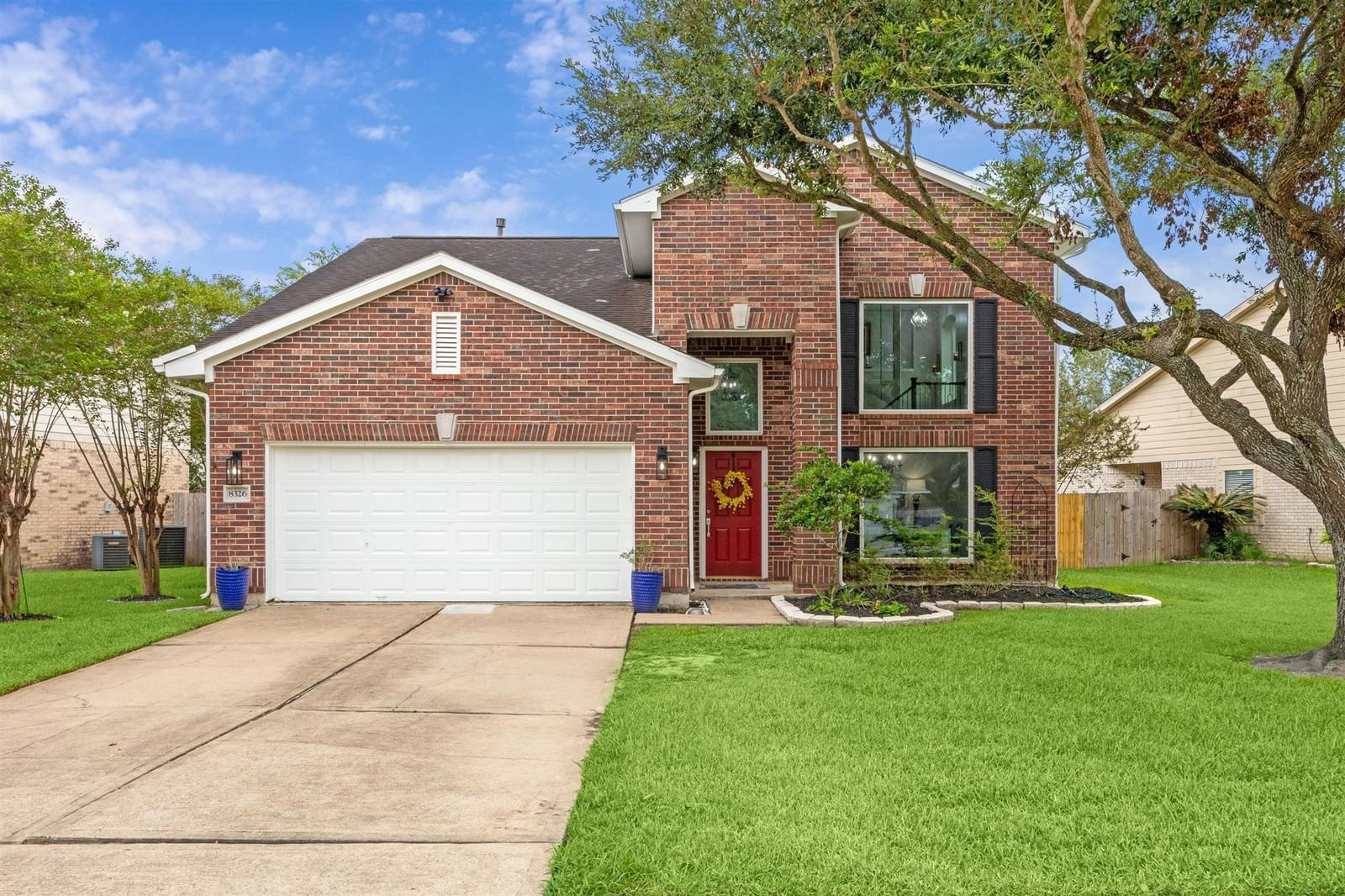 Real estate property located at 8326 Seagull, Brazoria, Villages Of Edgewater Estates, Pearland, TX, US